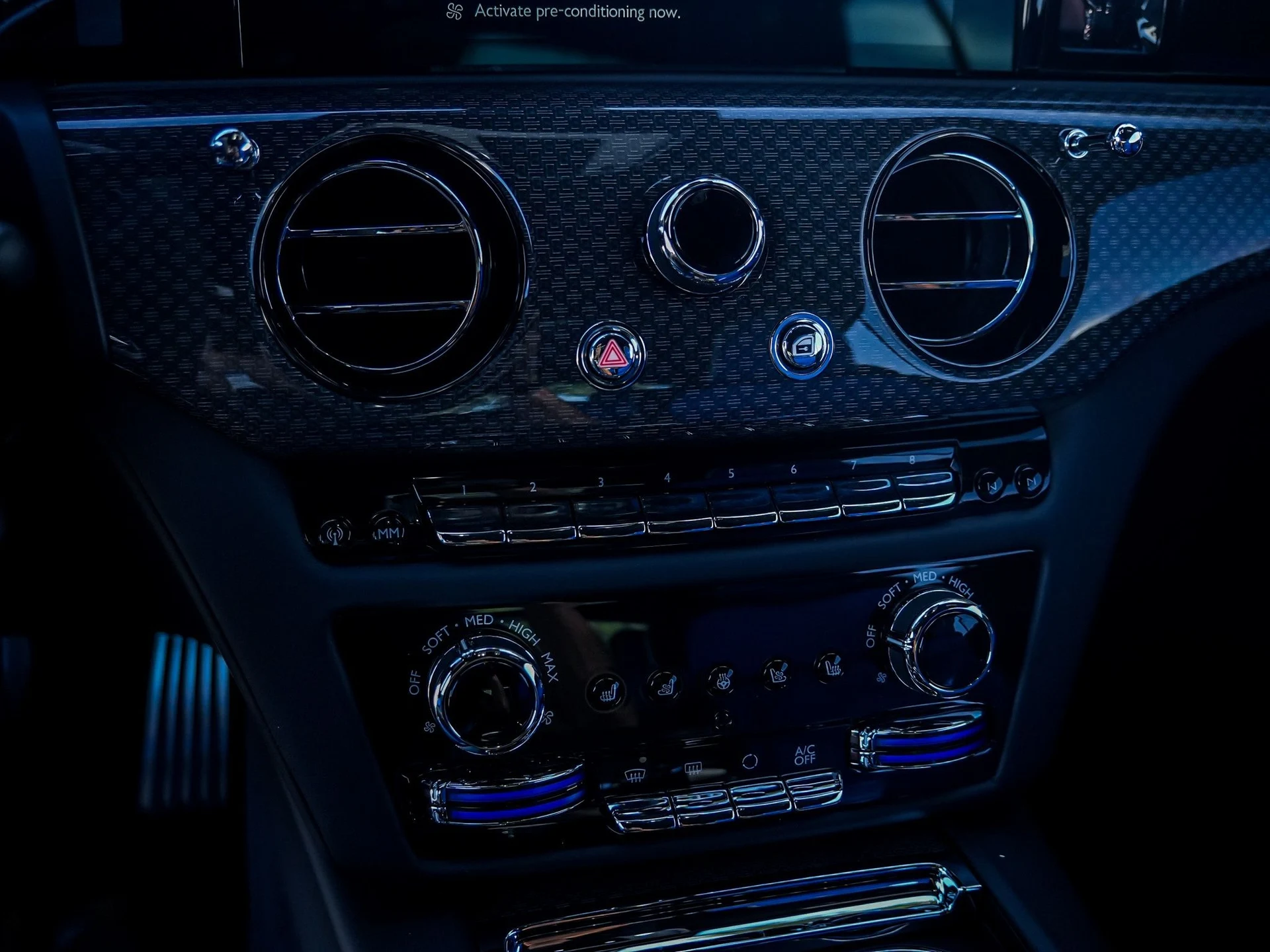 mph023_1807249420_Hi_Tech_Luxury_Imports_LLC_SCATK_8_C01_VU_238271_image_23_0164b8a8bb