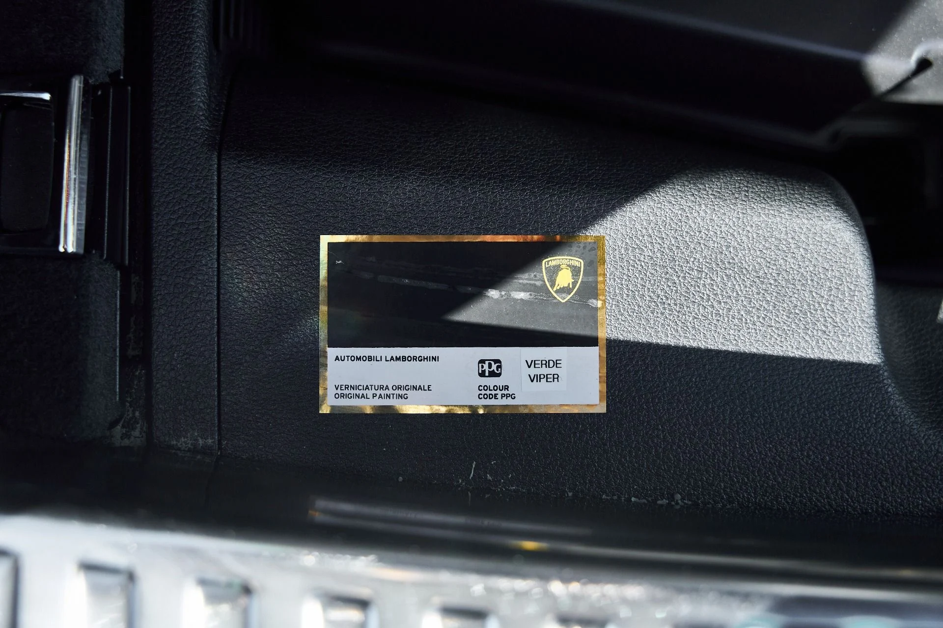 mph023_1809844849_Used_2024_Lamborghini_Urus_Performante_1770171836_cd963410c3