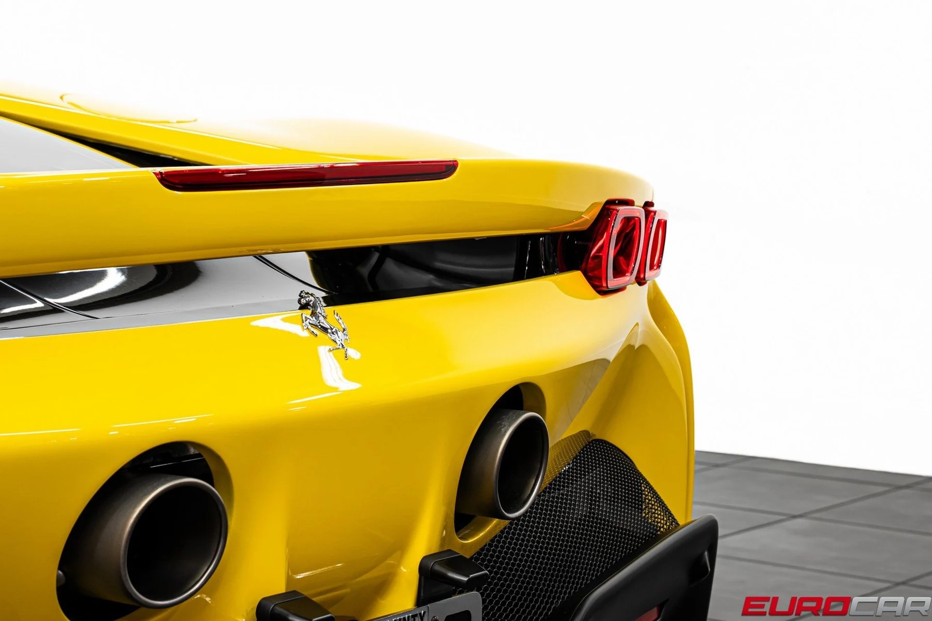 mph023_1812519220_image_24_5f6b0bd8a8