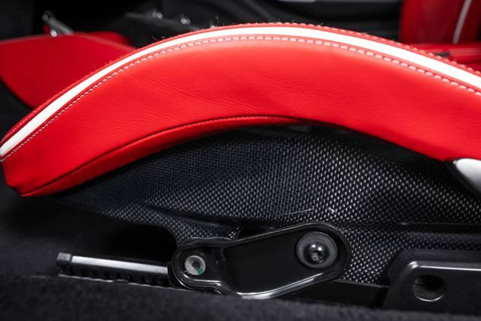 mph023_1826637009_d502efce3a4fd65fc4d86e20b8c3d73ax_719978ebb6