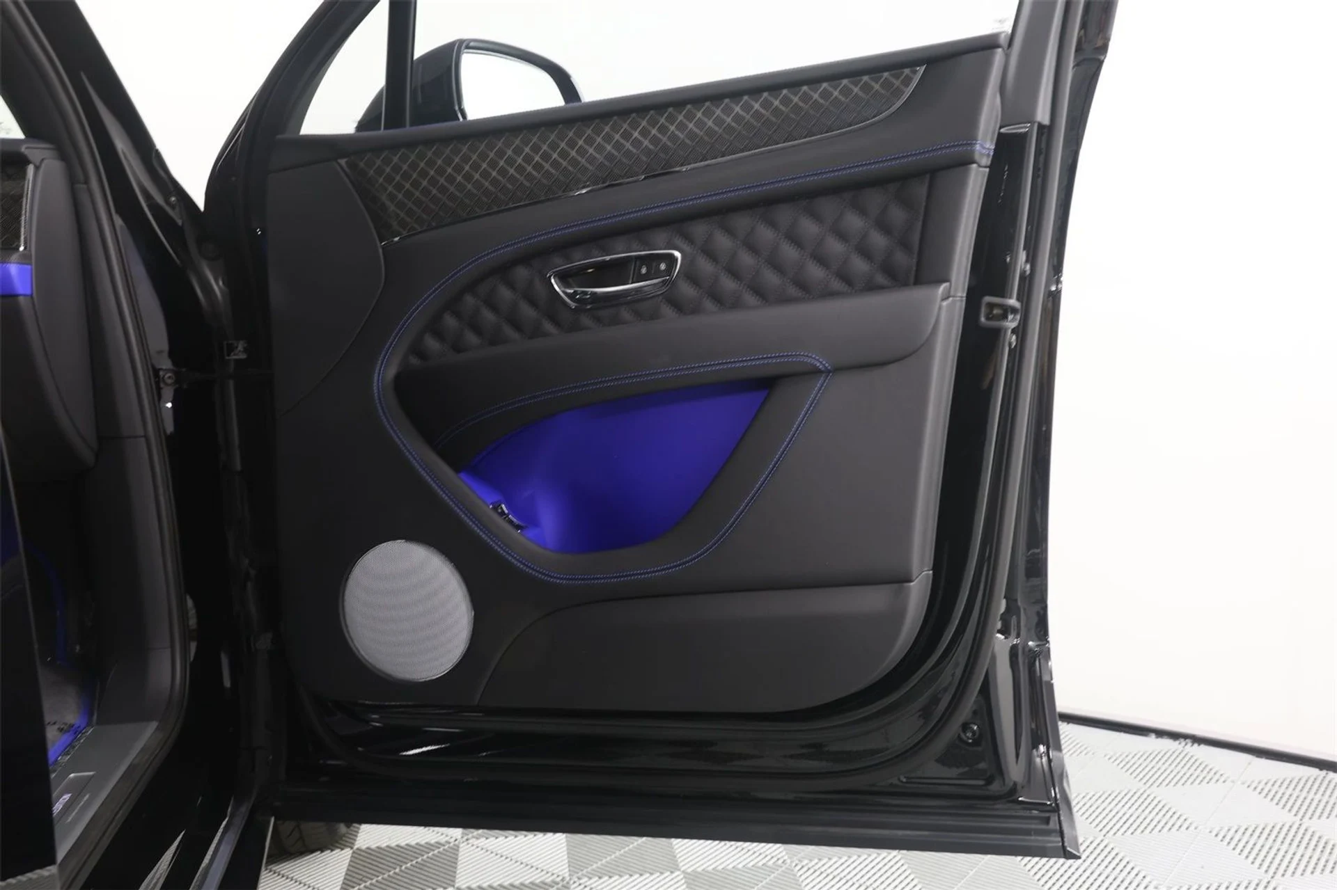 mph023_1838566570_998e29f98c35a40efc039f287b7b0c1d_9b13961100