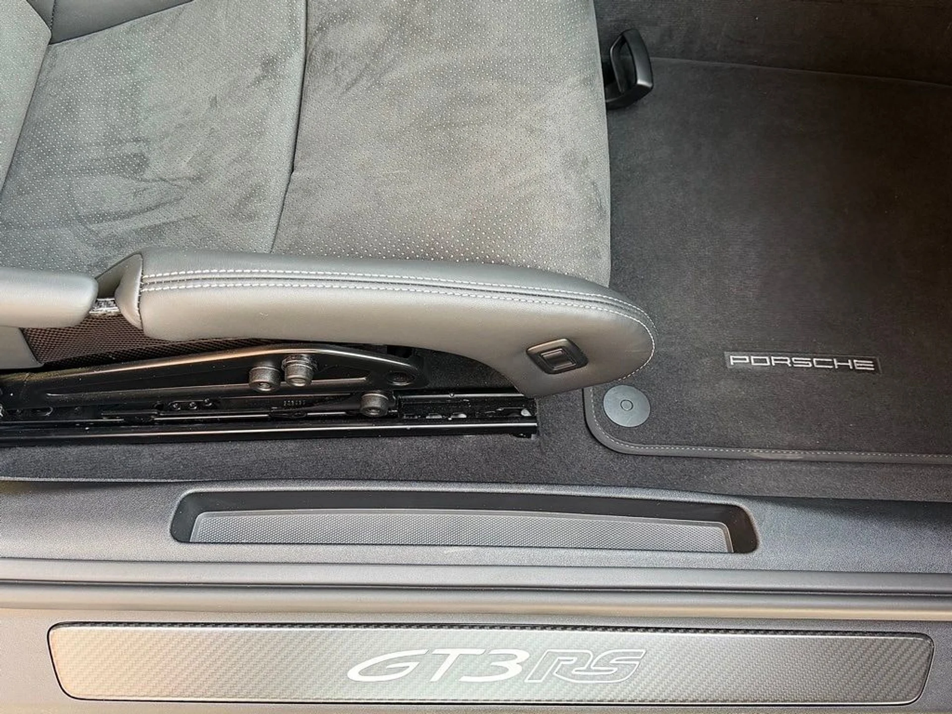 mph023_1840767943_2c3409abfbc9bbc5b12590d967d88838x_a82602b489