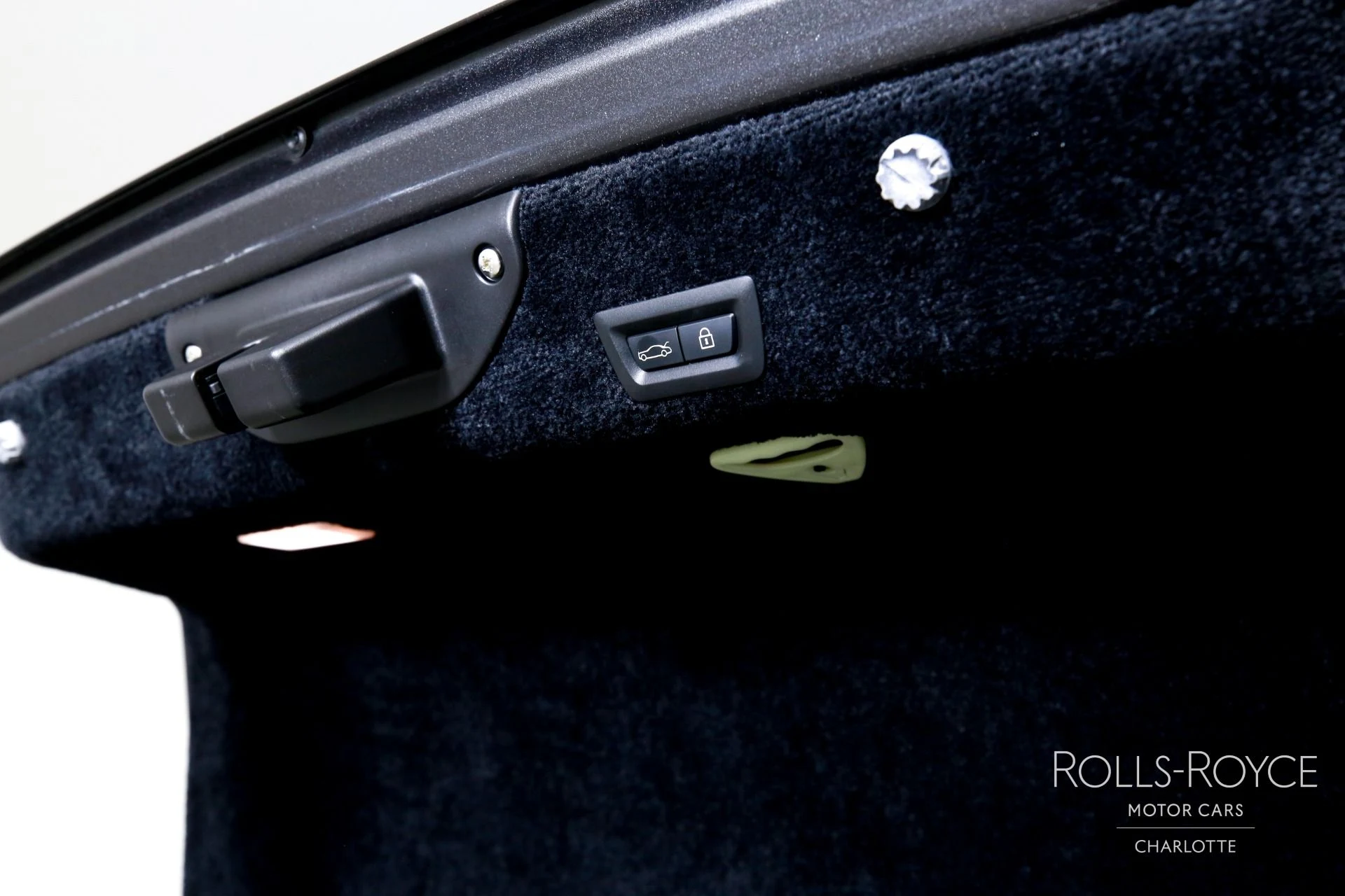 mph023_1846466641_Used_2015_Rolls_Royce_Ghost_1769450770_f835d1b551