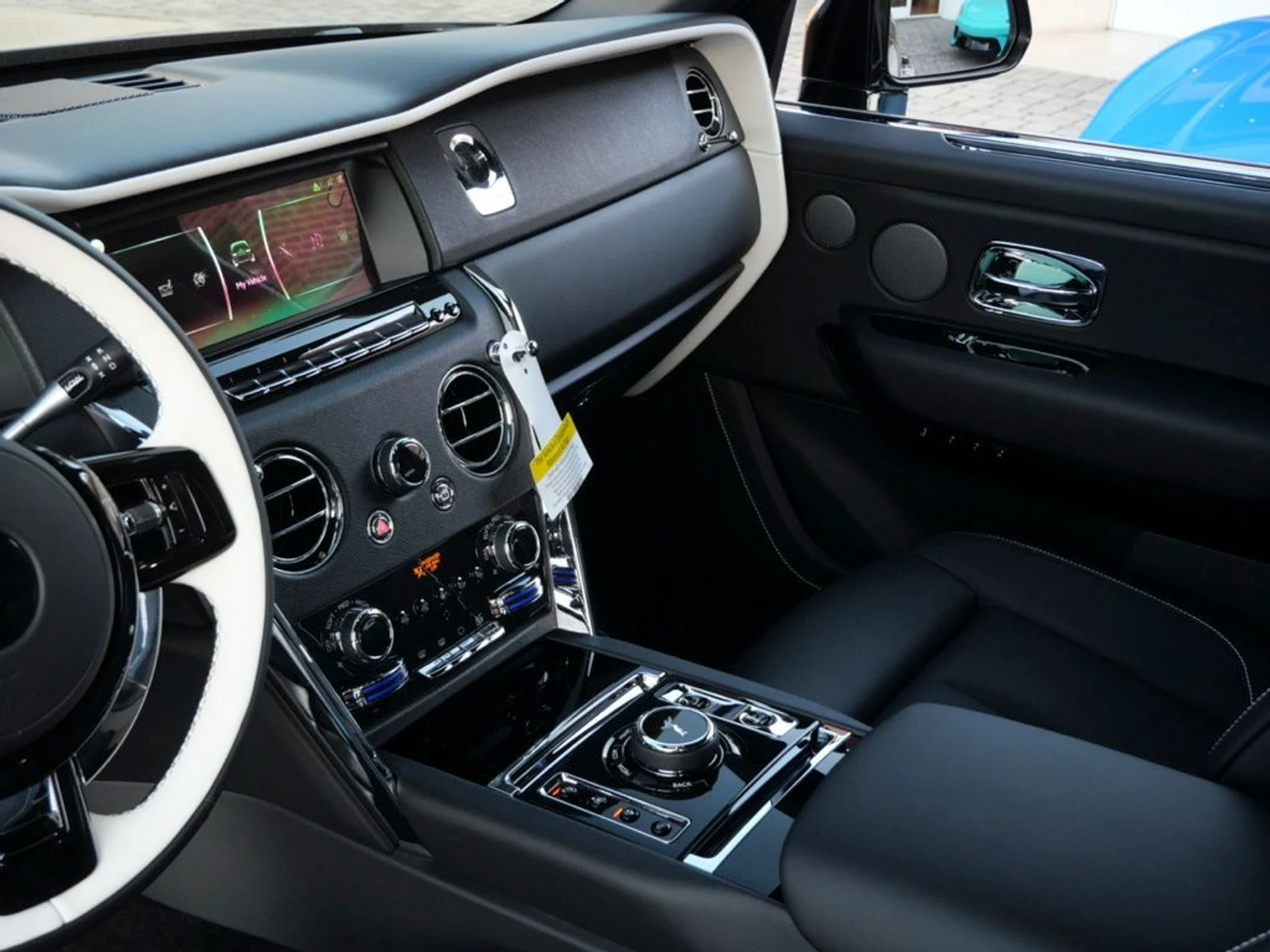 mph023_1853348950_e483ed9ccfa6d5aff1cc405ed54fe106x_abfbf47ac6