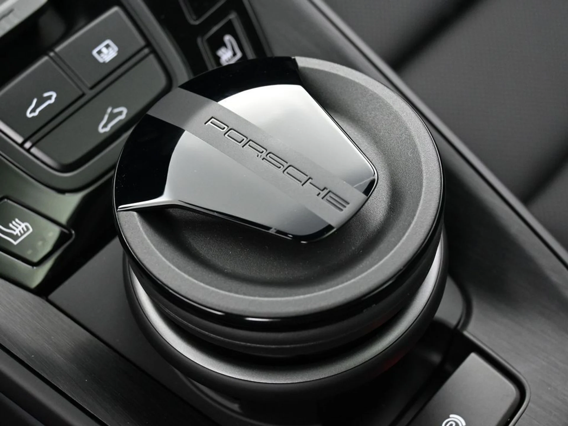 mph023_1856616757_image_23_cf2673724d