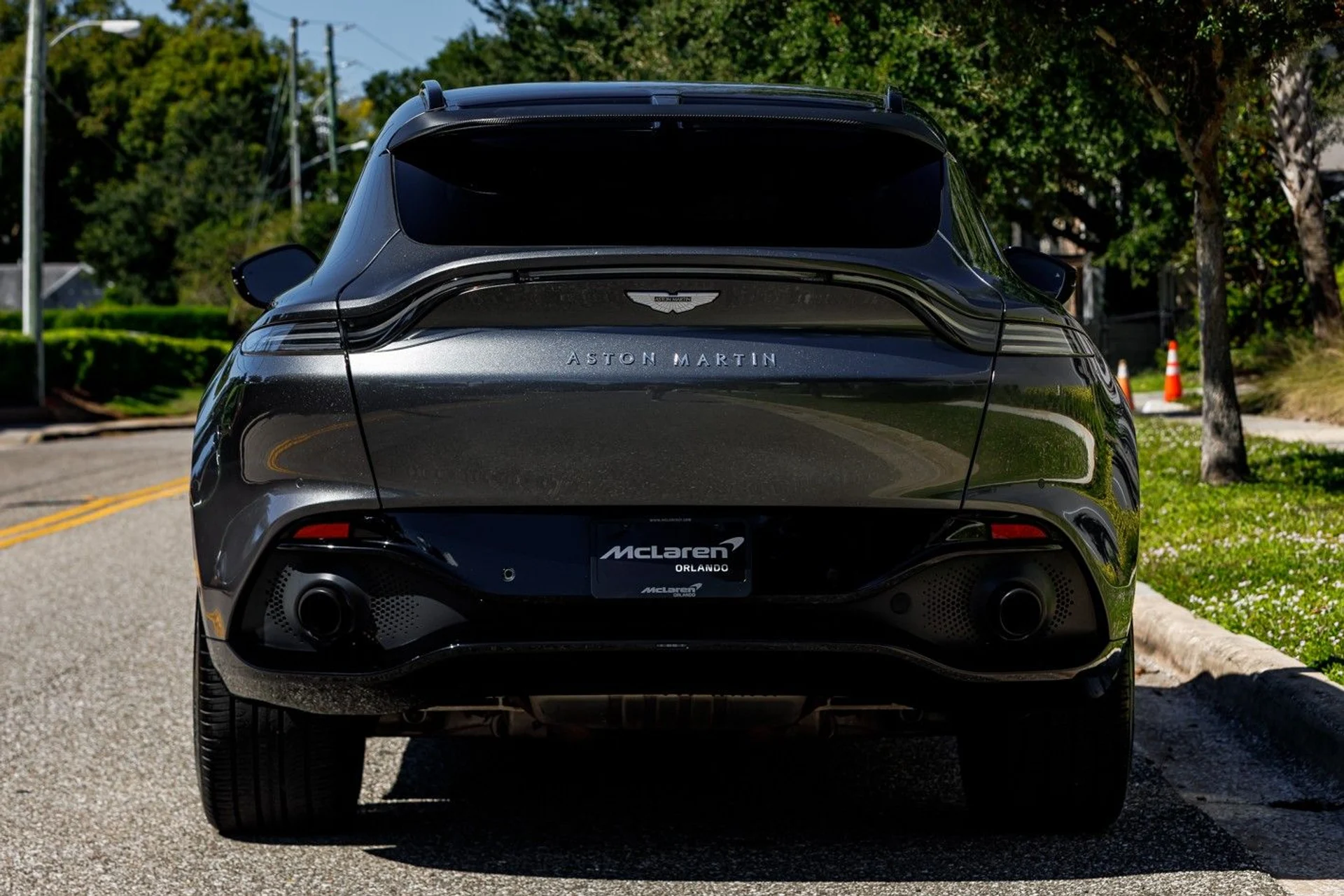 mph023_1865191240_Used_2021_Aston_Martin_DBX_b7cadebaf4