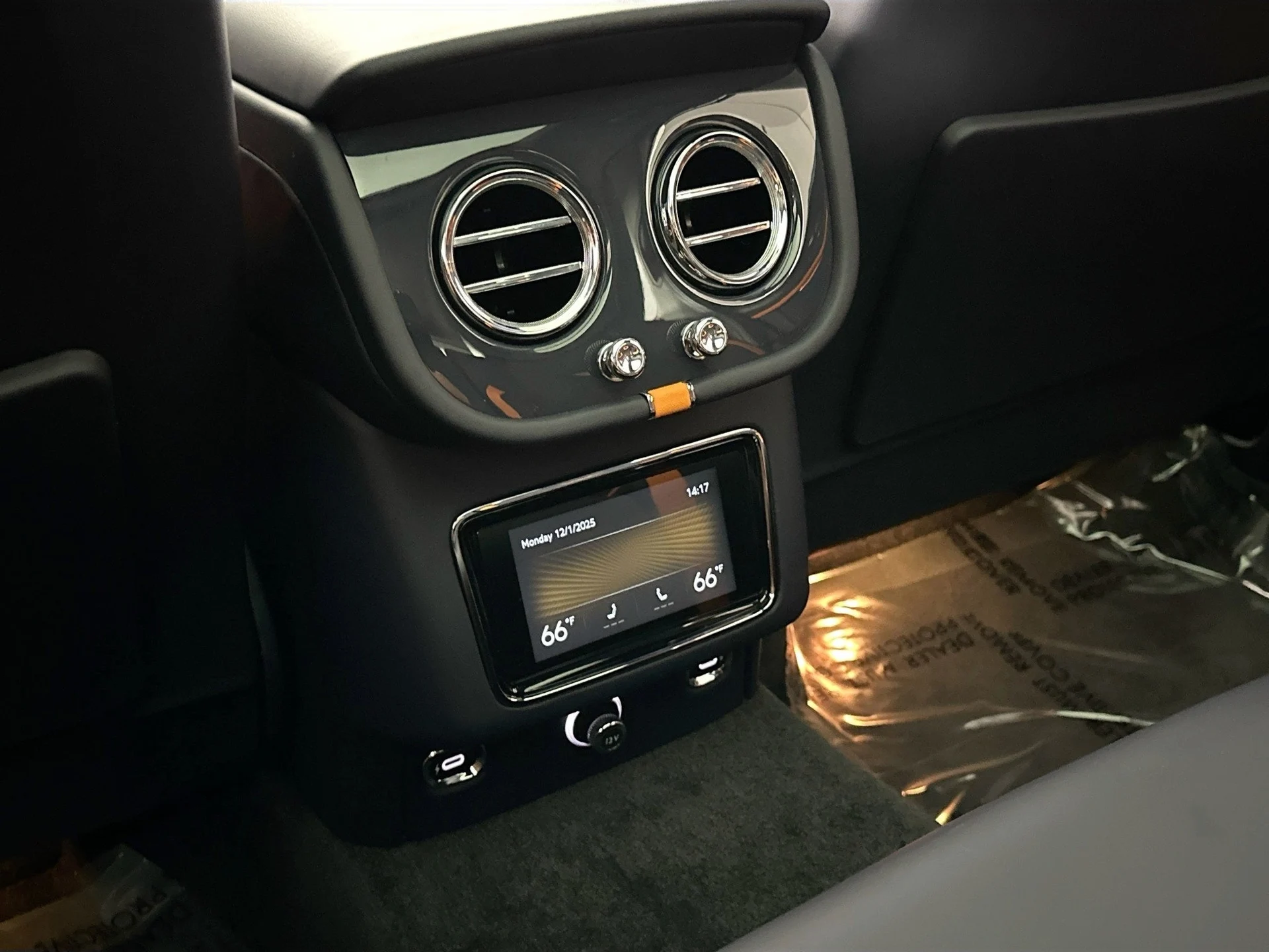 mph023_1875912747_24_3e89ea433e