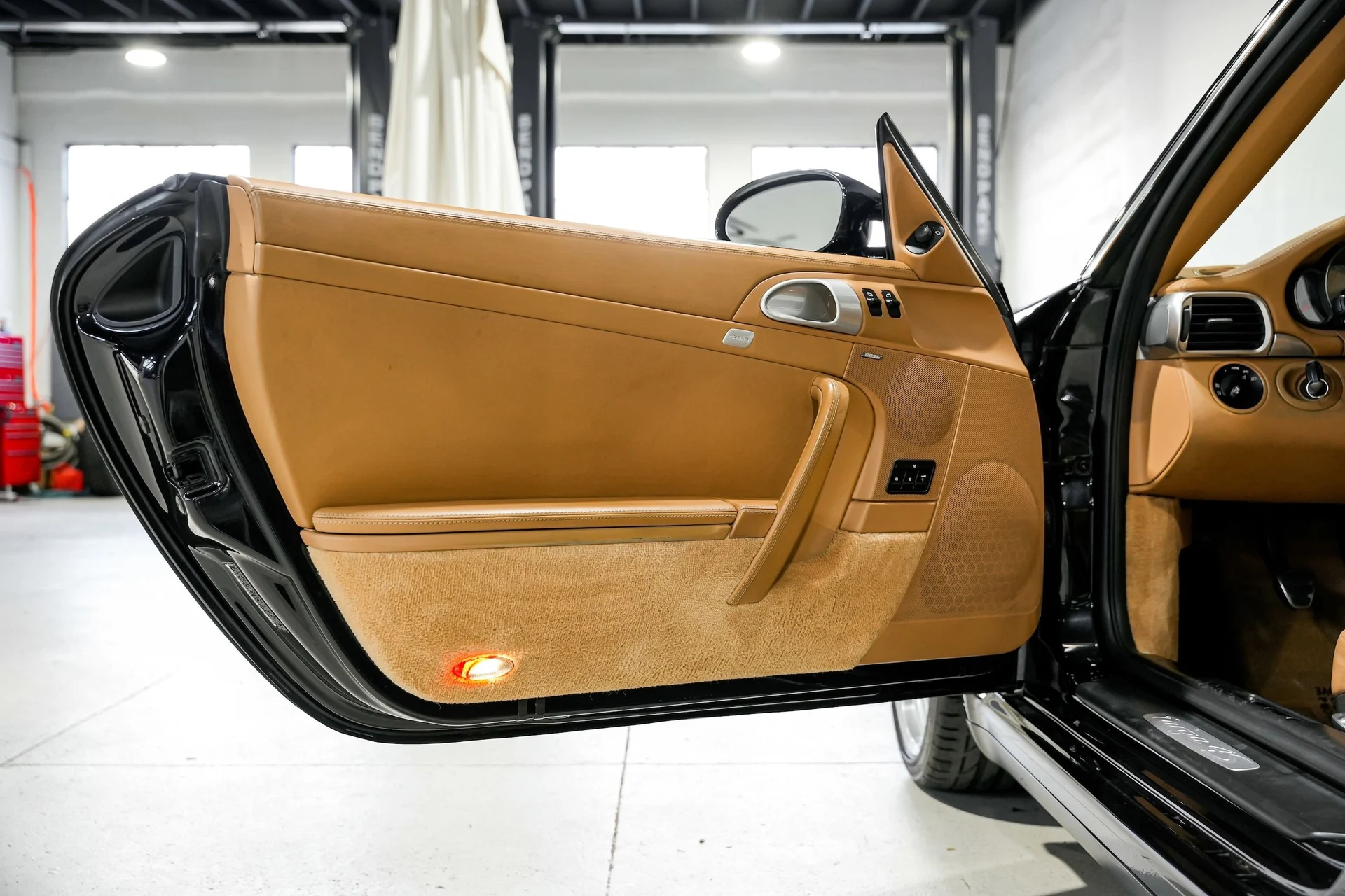 mph023_1884313895_648222dd861e4f32de22817ddf8d3e9ax_c779c883a9