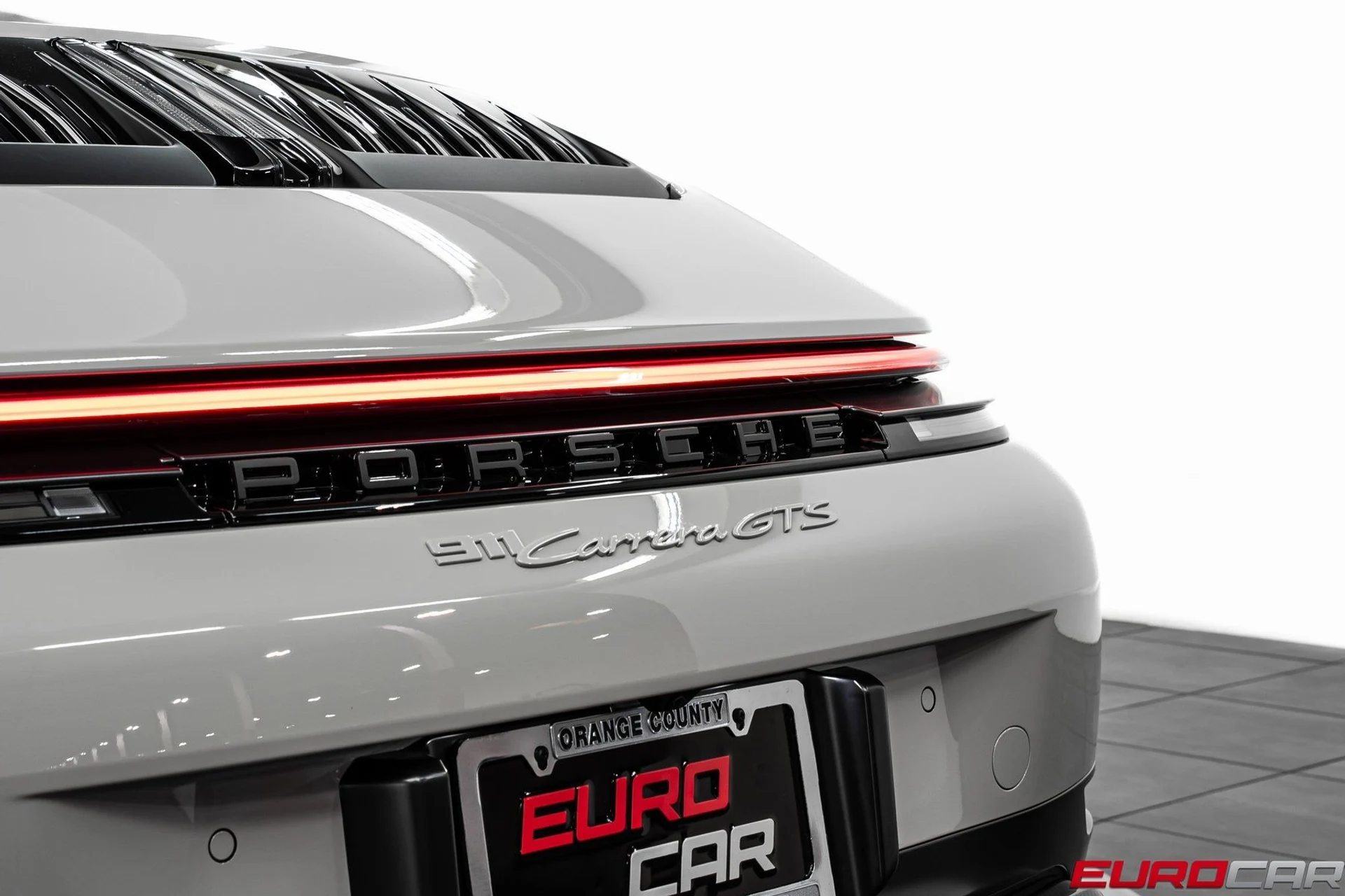 mph023_1898798740_image_24_9854e47acf