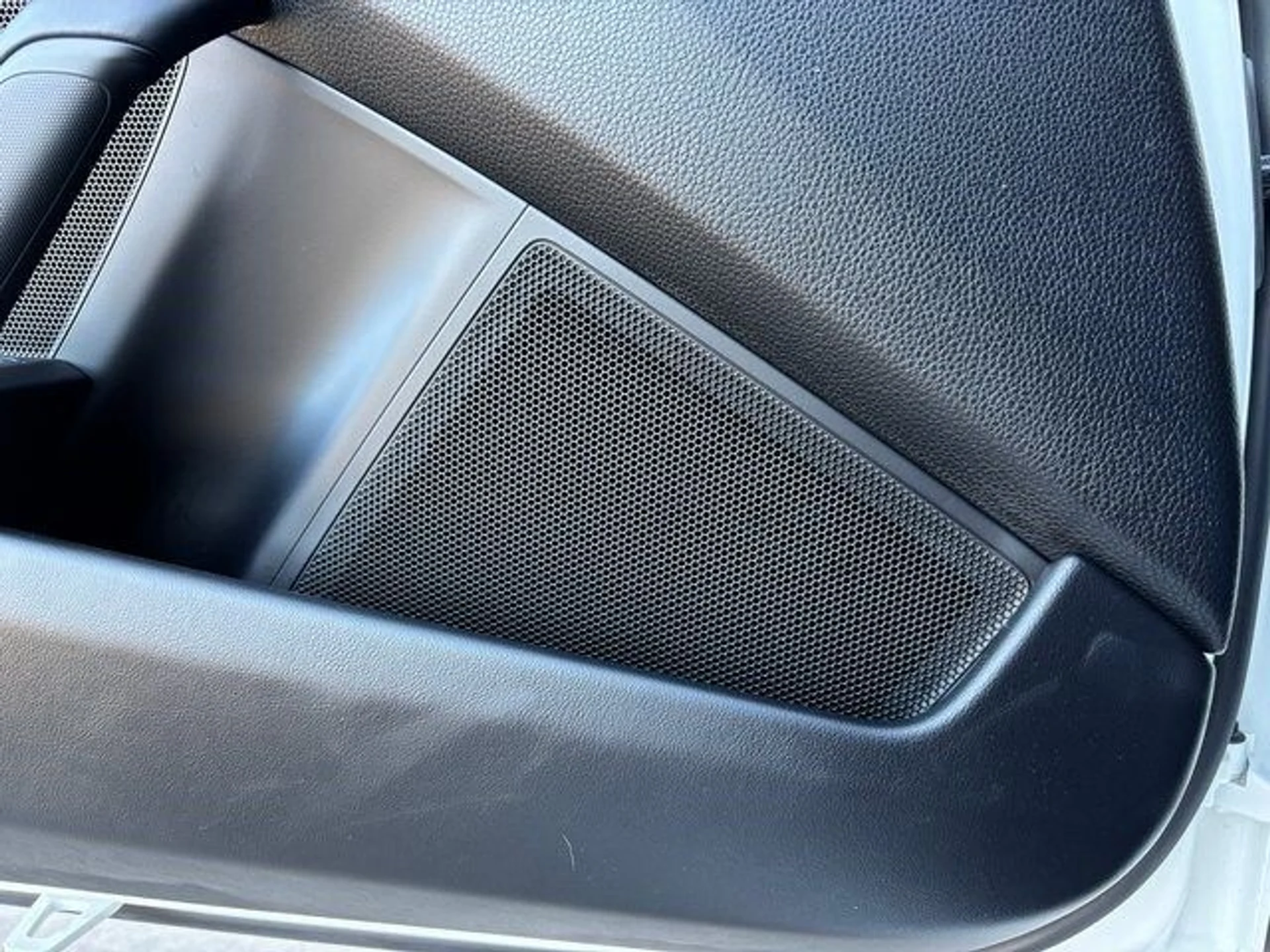 mph023_1901723086_086dee09bad53f15e1bfe6057623c12ax_5f58bf849d