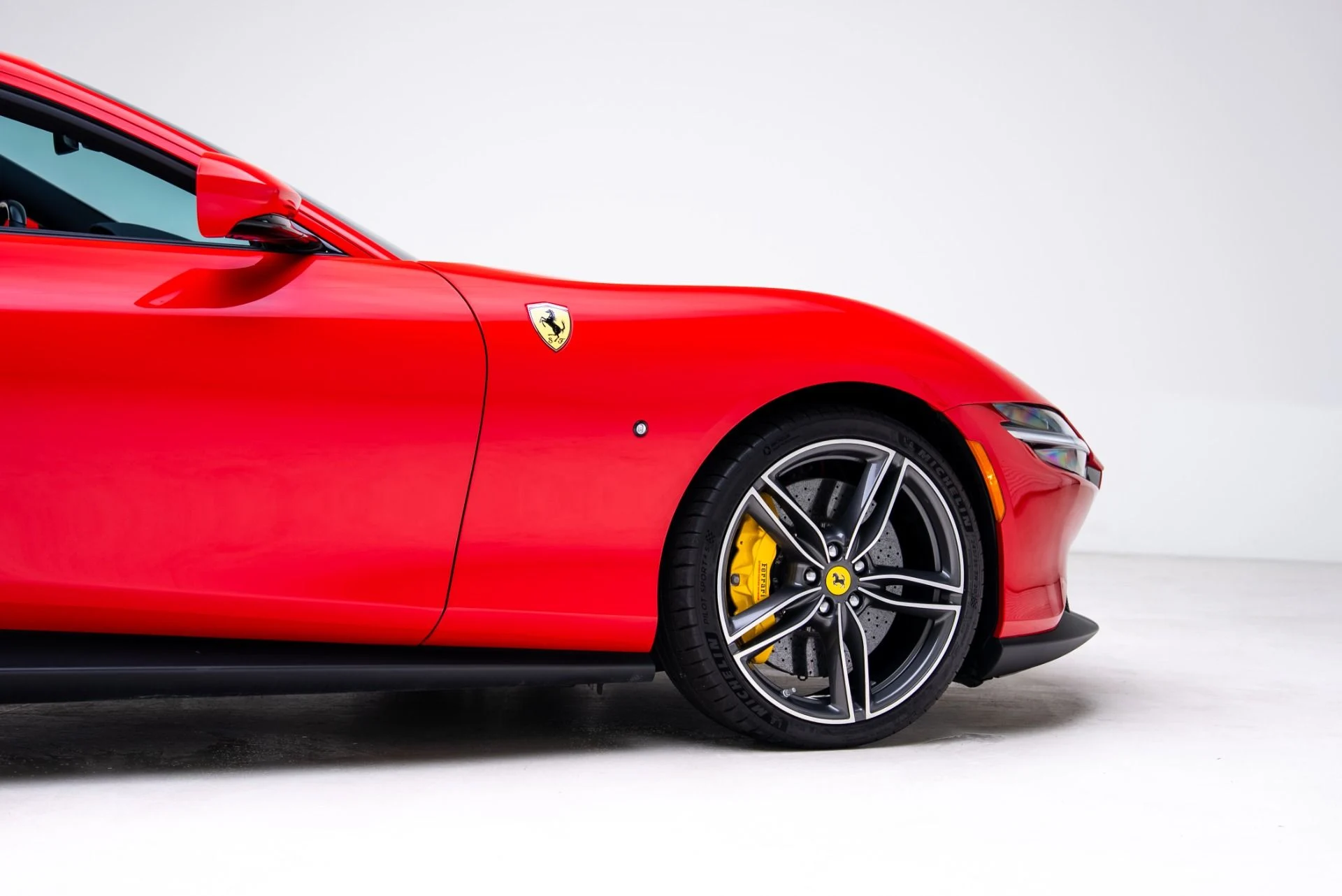 mph023_1903963374_Used_2022_Ferrari_Roma_1769211698_453a323dd4