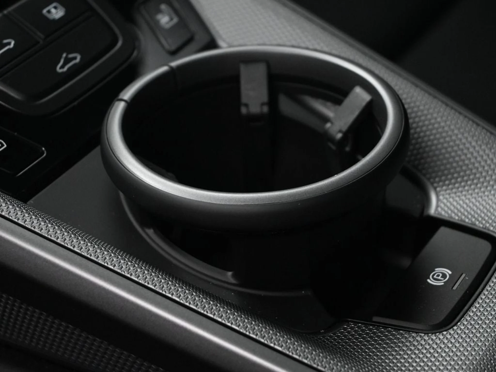 mph023_190619944_0d7ac3f3bdd36afef515c05148adb018x_c4219fb13d