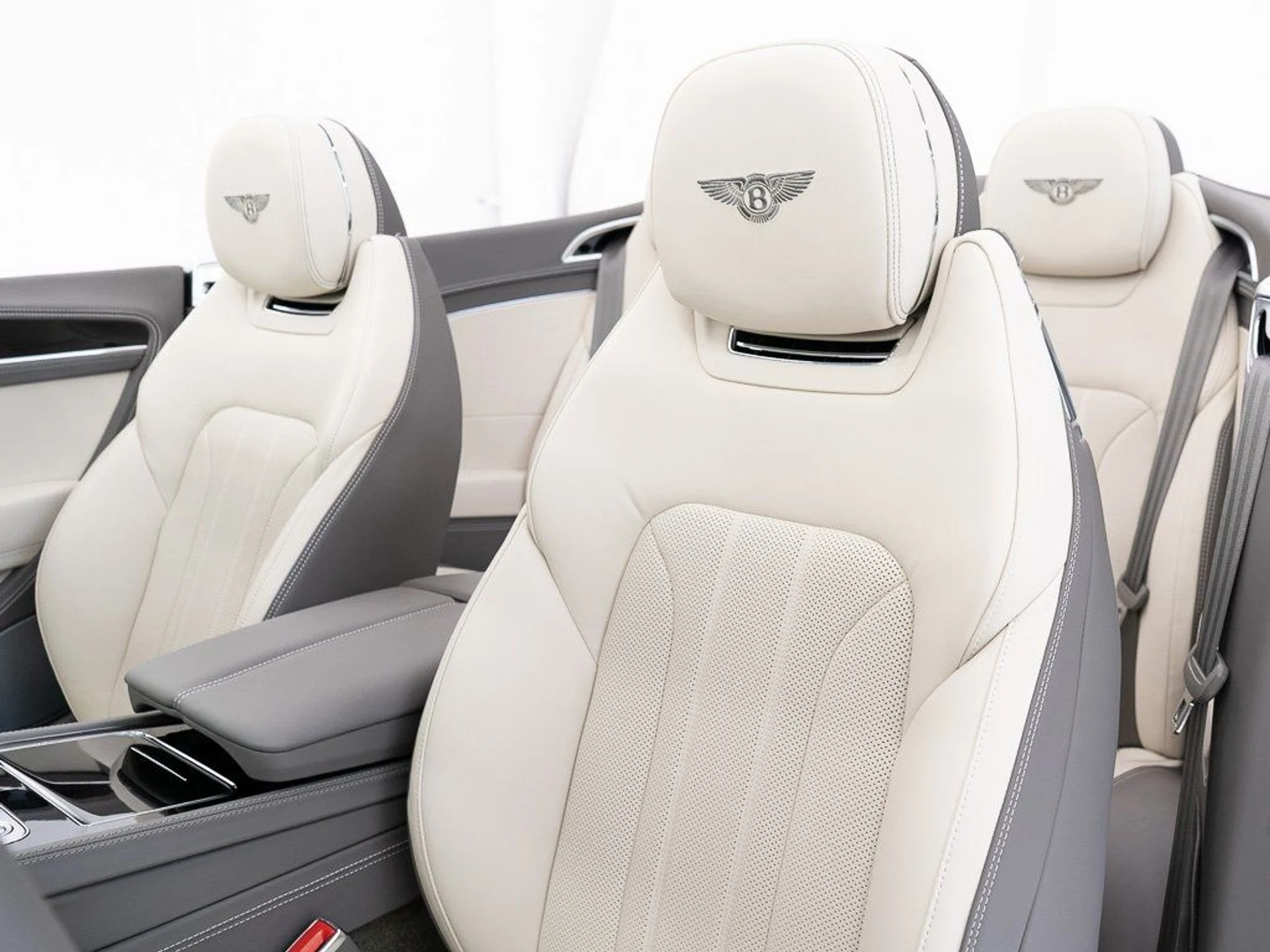 mph023_1907863842_30ad807d9632c17b3066c4dc018d9290_6075c71e13