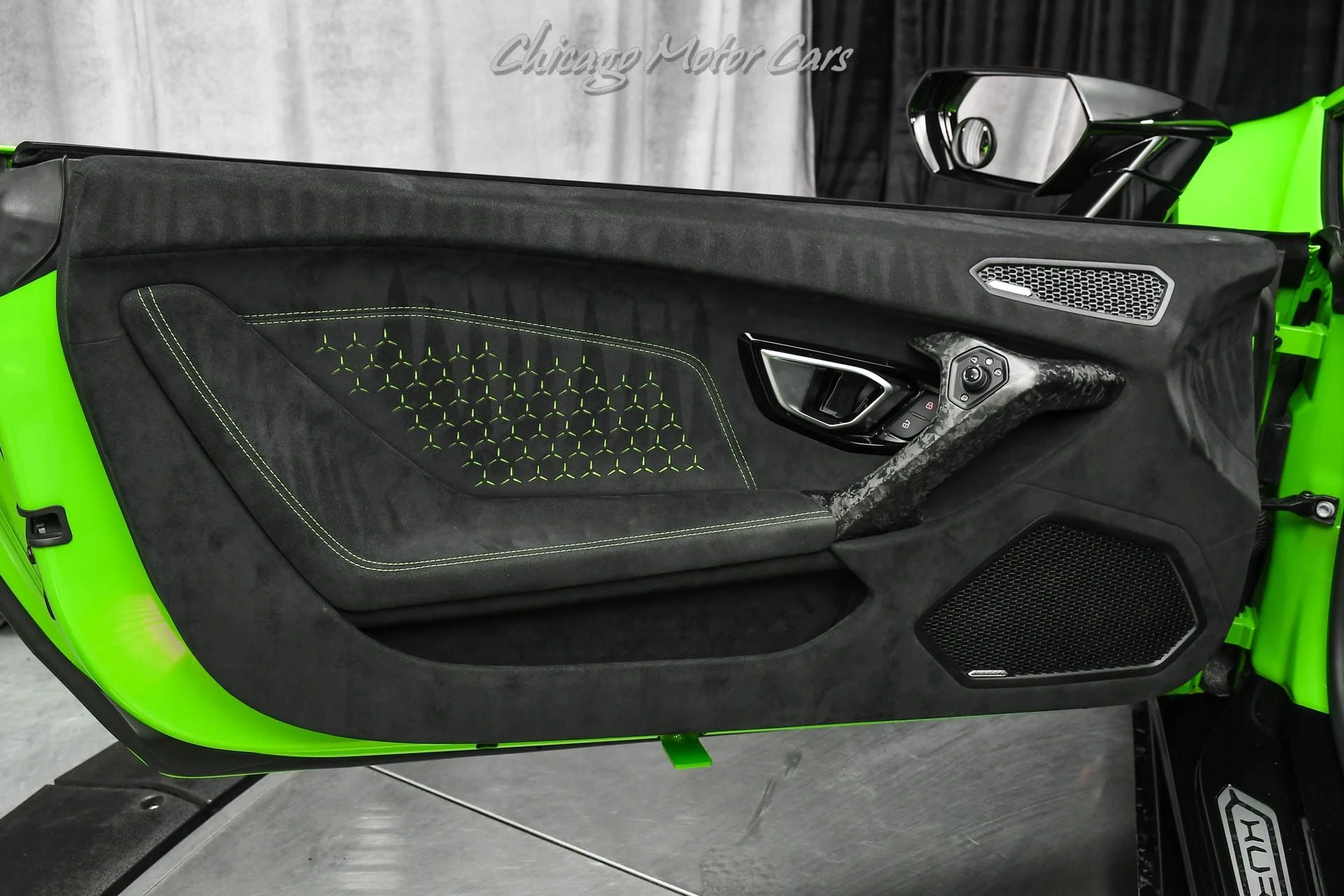 mph023_1909089166_9835_p24_l_7d7aace456