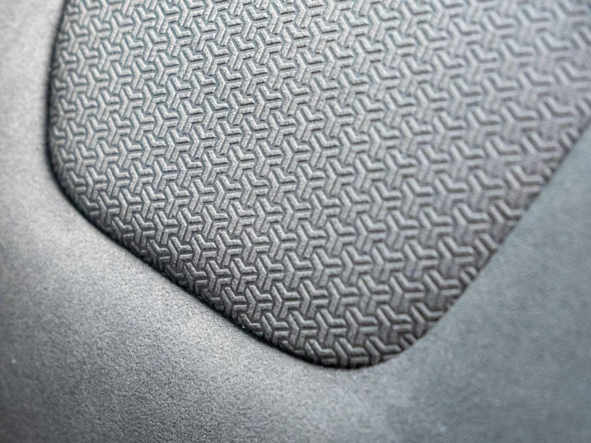 mph023_1910753887_PW_1_Qv_W_Ypla_GB_5o_Wph356_Q7_NI_5_Y_4998c0f00f