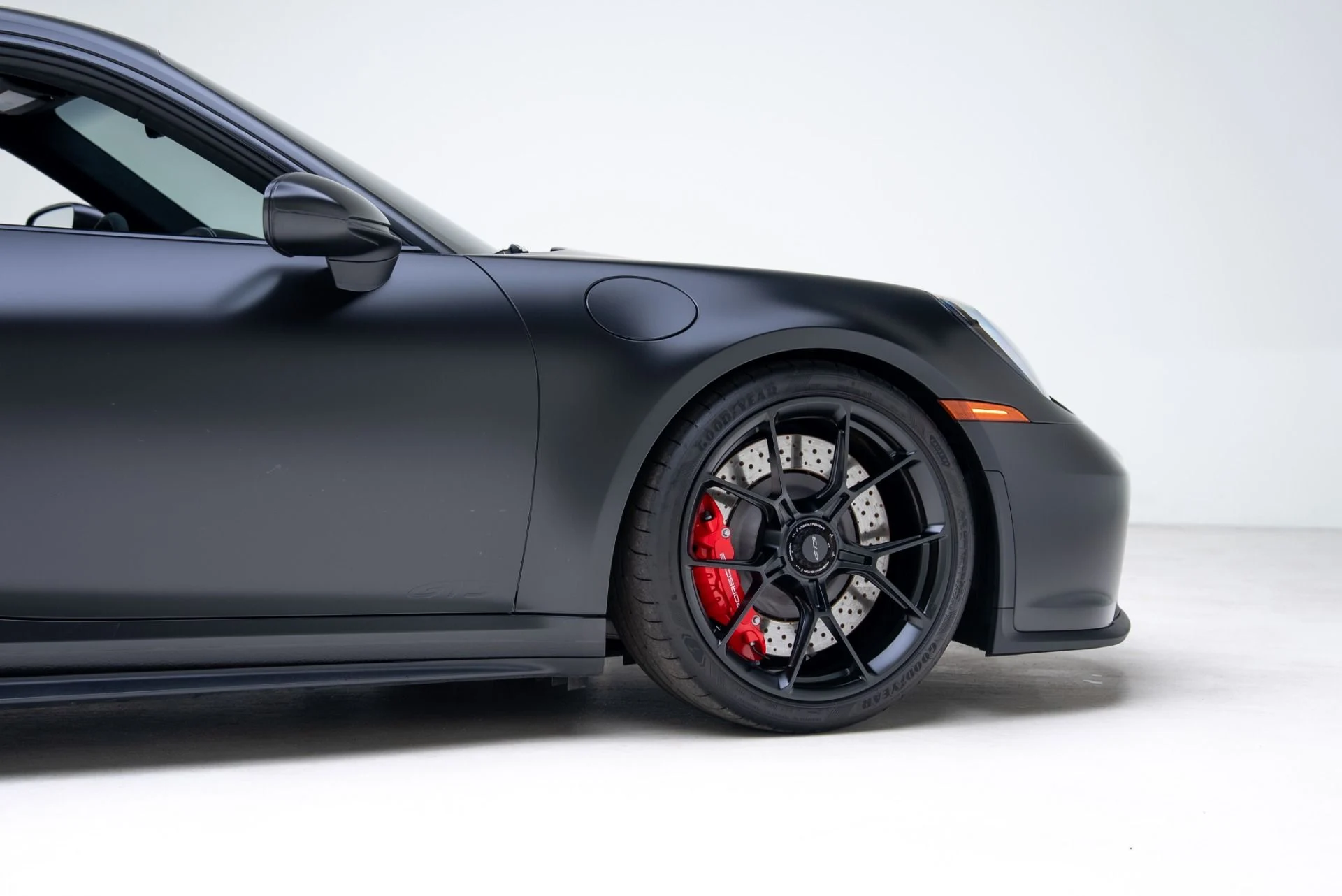 mph023_1914080288_Used_2022_Porsche_911_GT_3_1769108118_cb203c1031