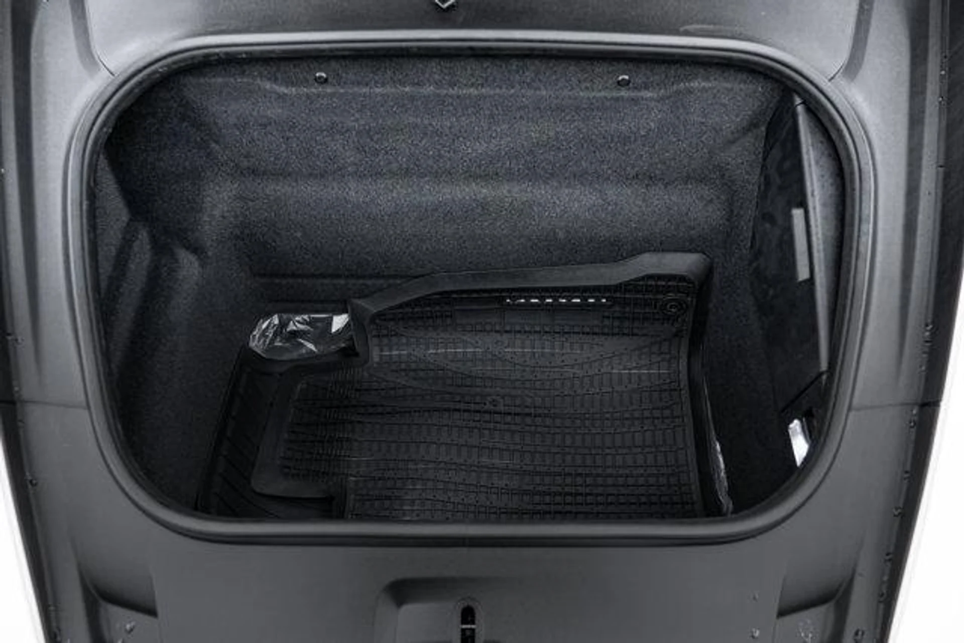 mph023_1921652843_y0_N4l_Pj4fr_FH_2_Oxiv_U7_Fo4vc_Jf_Y_2e2b5c4f40