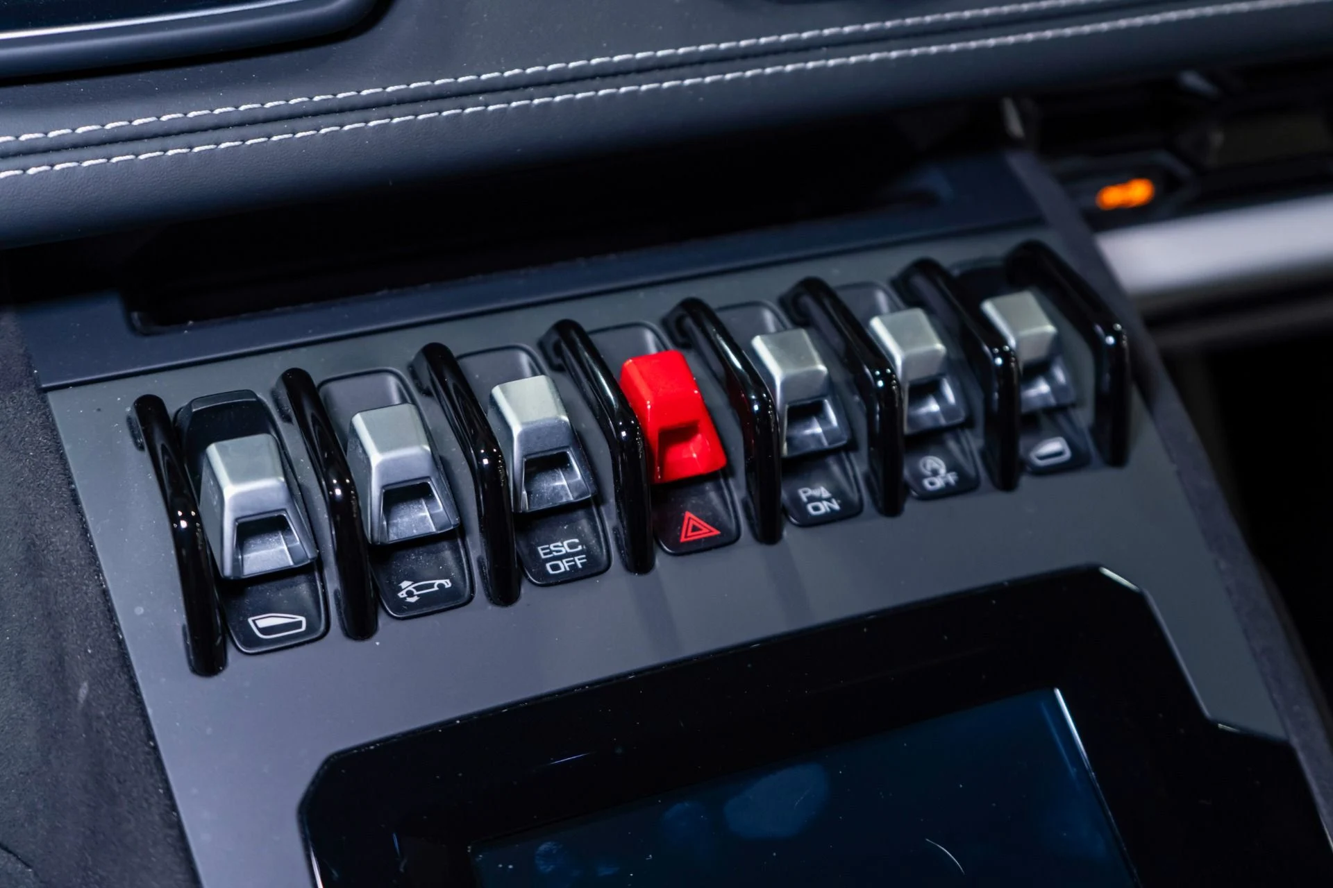 mph023_1924060467_Used_2023_Lamborghini_Huracan_Tecnica_Ad_Personam_Blu_Glauco_1770773023_17c759d500