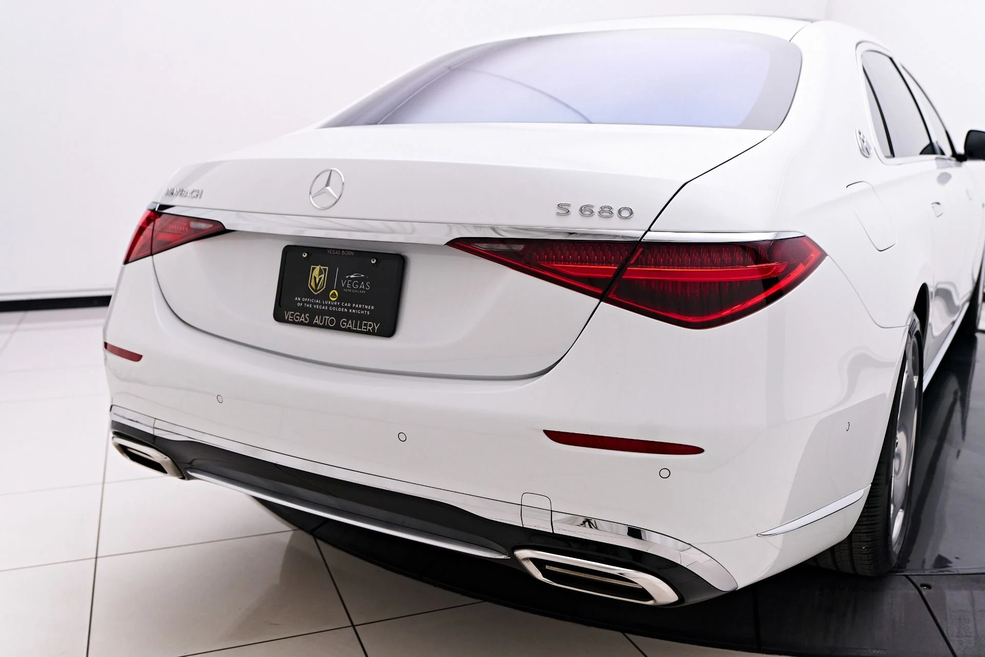 mph023_1934693394_Used_2024_Mercedes_Benz_S_Class_Maybach_S_680_1749232025_e78b85a393