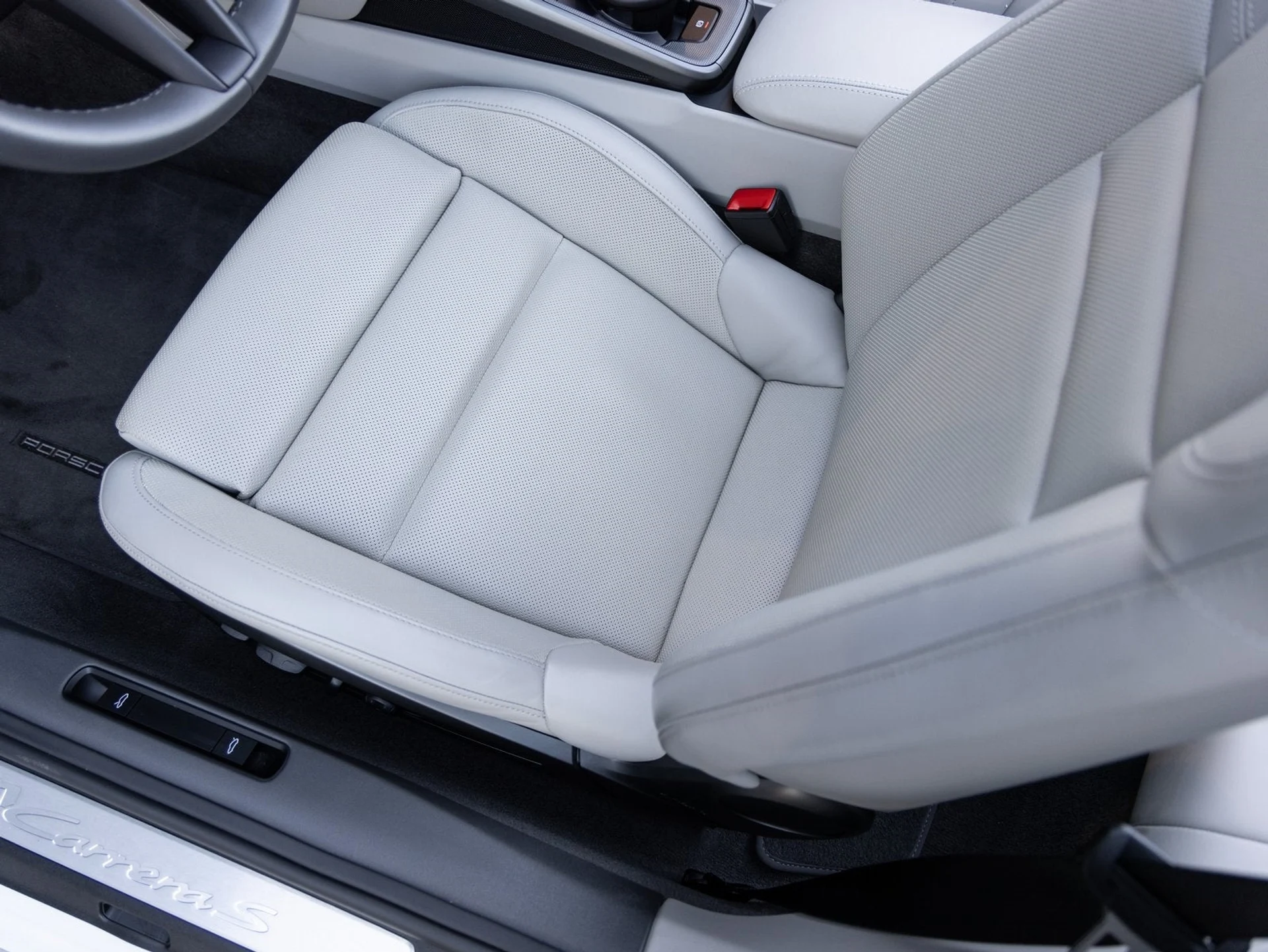 mph023_194875477_24_2ec5daa18e