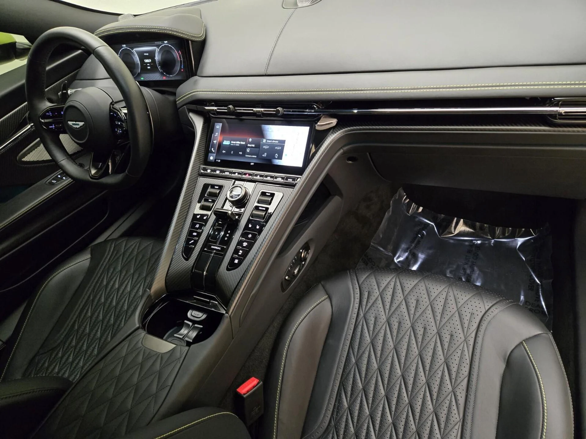 mph023_1949229303_Used_2024_Aston_Martin_DB_12_1771052416_d31dce7b61