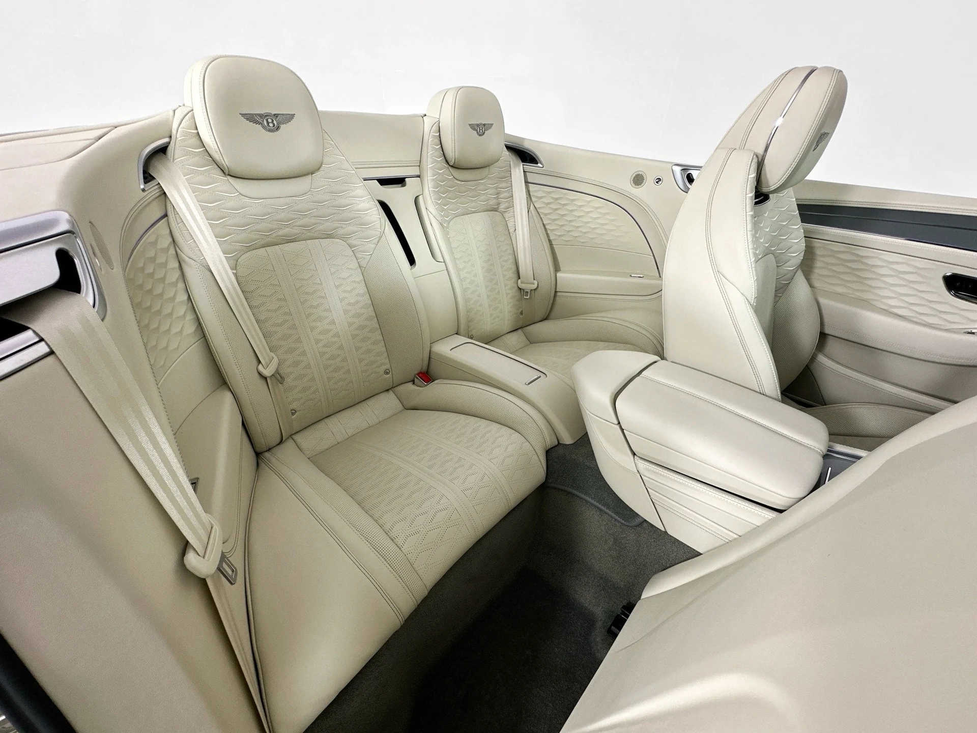 mph023_1953643182_24_ad99f6b2c8