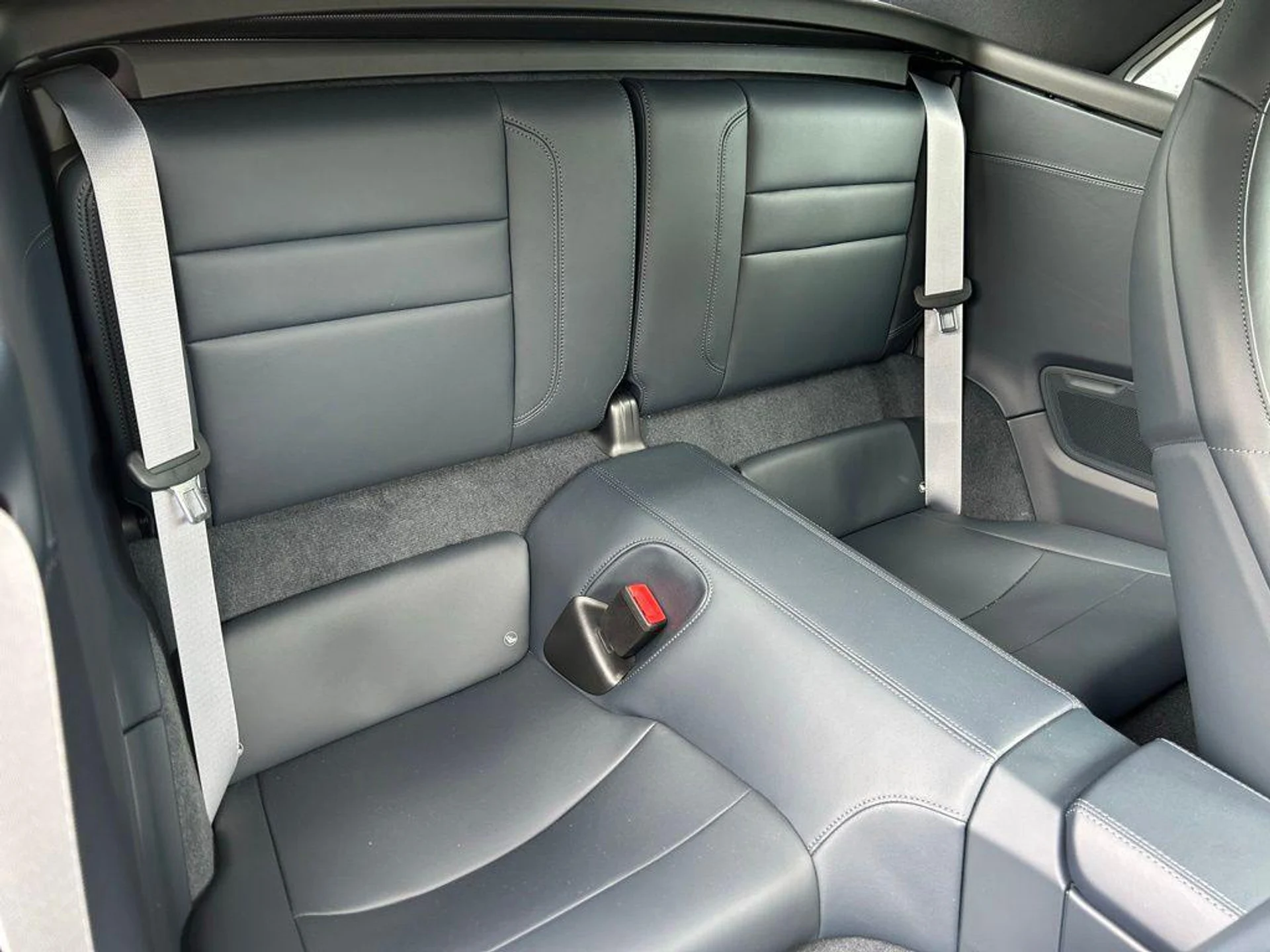 mph023_1960256286_yptor_Y_IS_Xv_Ct_C1_U_YO_Ldrl_Za_Dw_4397d1fc35