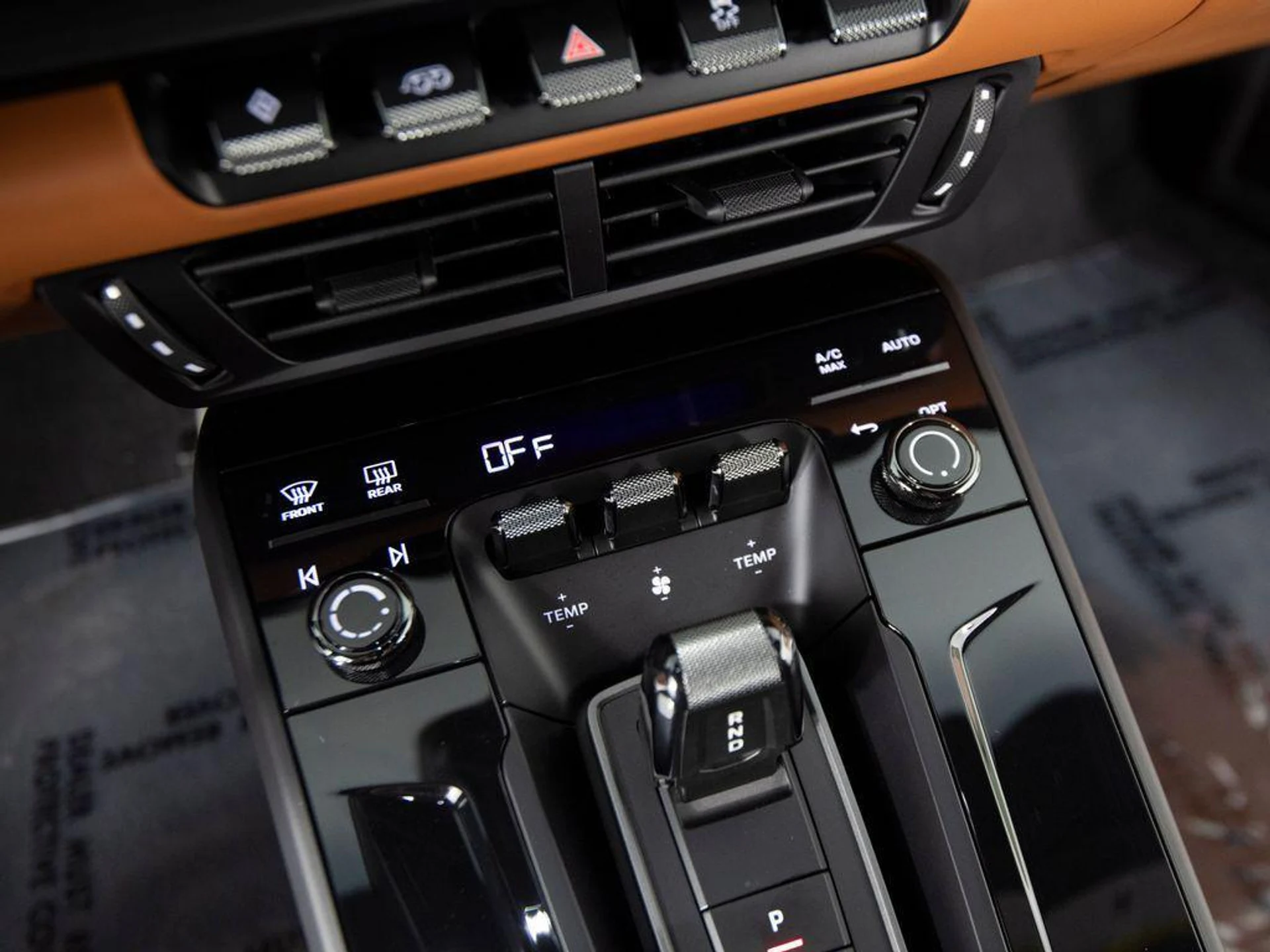 mph023_196231569_t1_Tom_Qu_A_Xt_I_Wryxadc_R_Mg3h4k_C4_7ac47d39a7