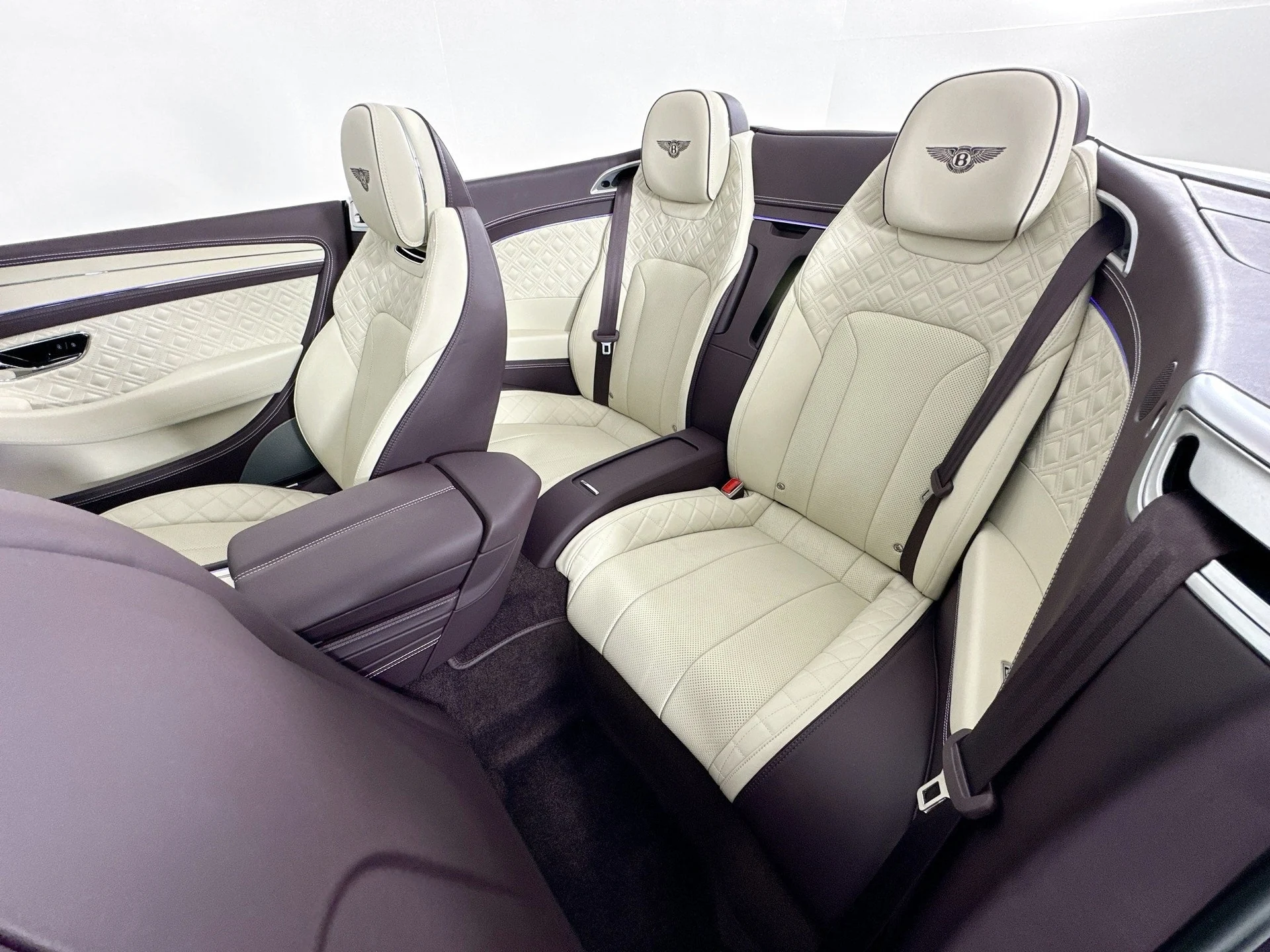 mph023_1969086359_24_3211bfda13