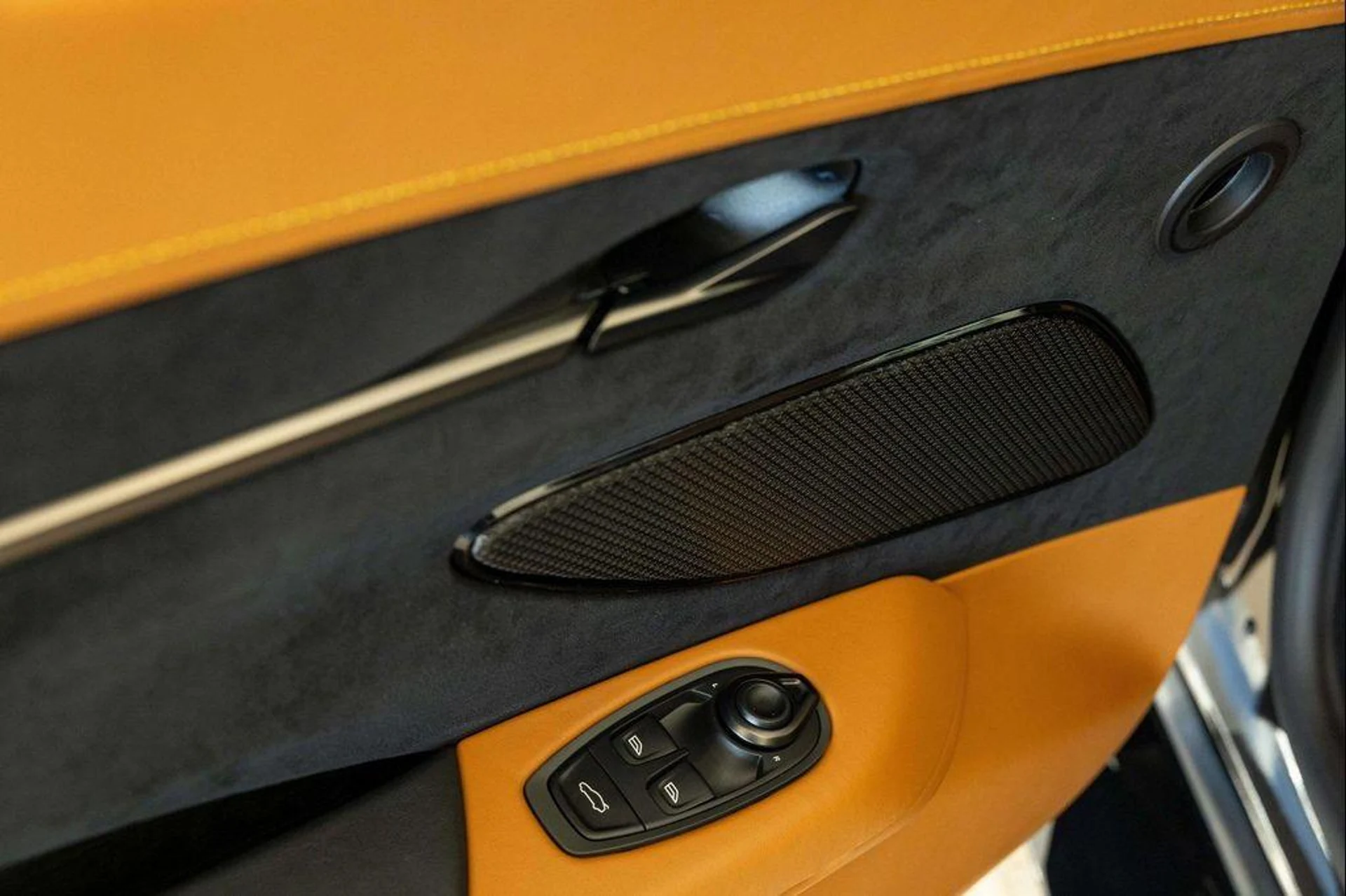 mph023_1976167263_tsg_Io_Q9_RY_Yx_Y_Lgl_Rl51_Pfm62130_4285568a58