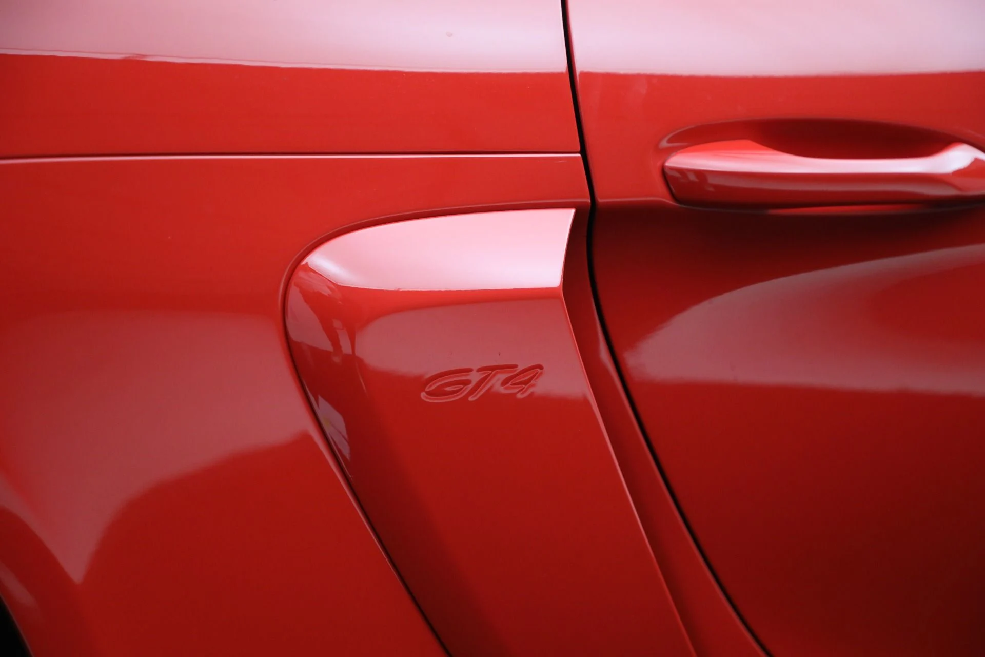 mph023_1979781718_Used_2021_Porsche_718_Cayman_GT_4_be56604732