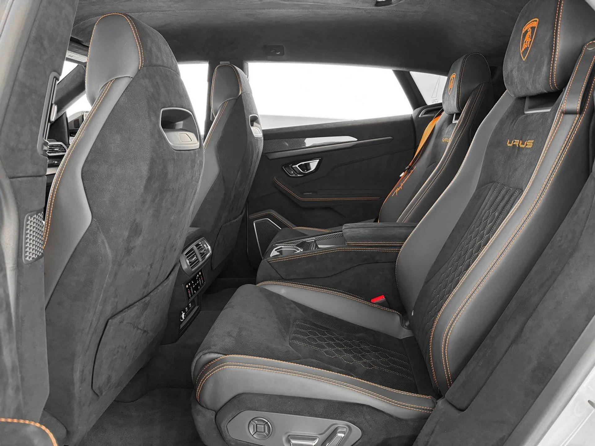 mph023_1980265274_00b576ec9ebbbf193f35eb17058674efx_5c8e124631