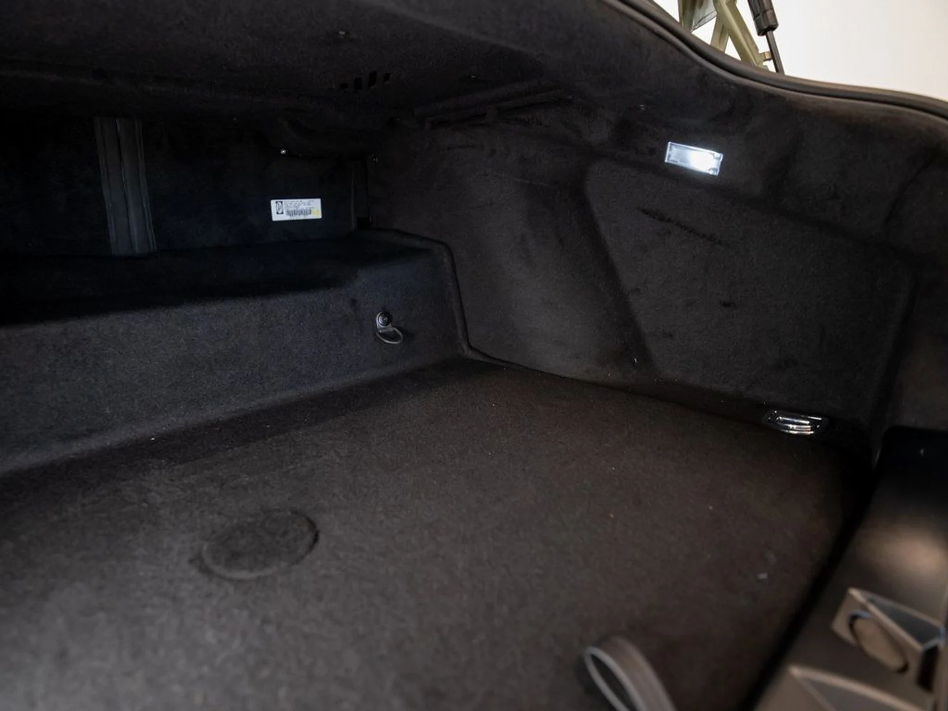 mph023_1986496984_image_24_403cb9c626