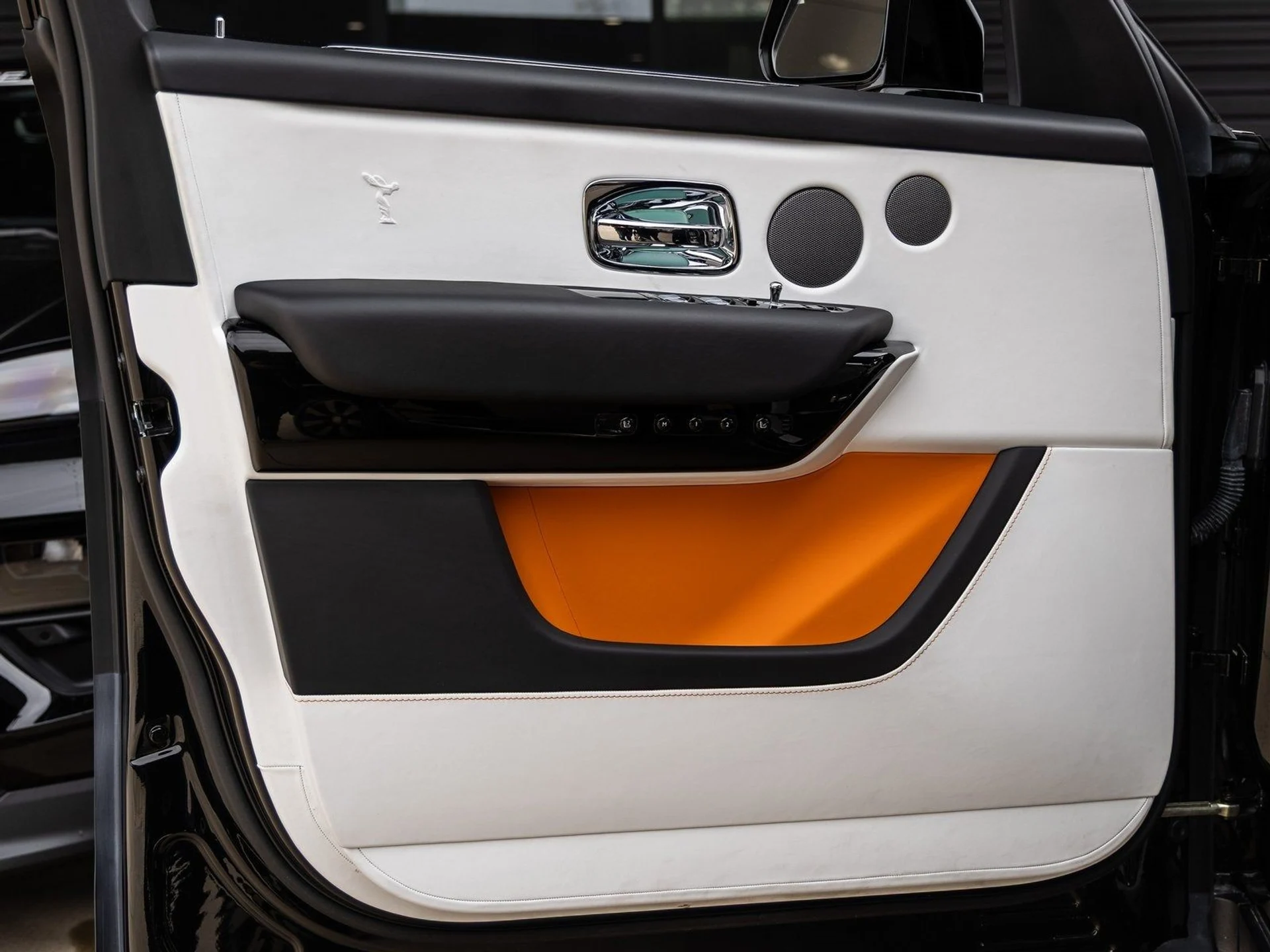 mph023_1991813476_24_2d91de4d8f