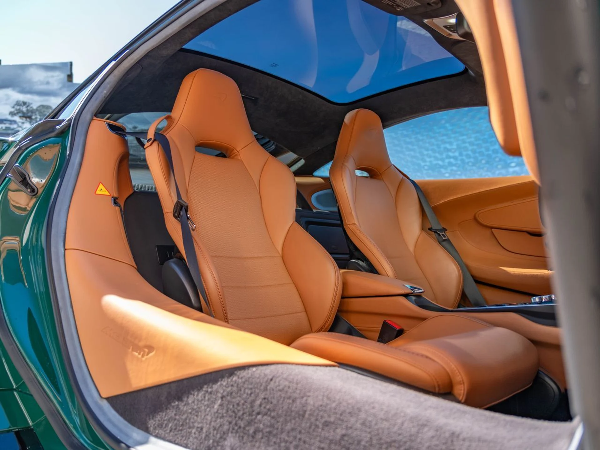 mph023_1992513743_c0cfa5b332cee67caffa87e0819b2867x_3ebe8f48ce