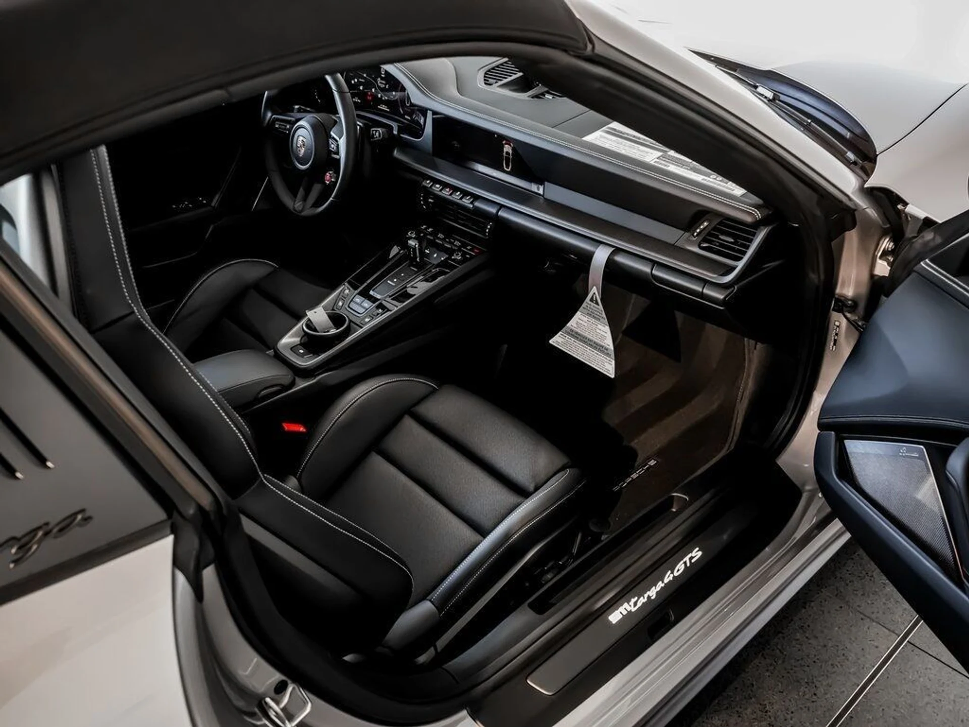 mph023_1994227992_fcb9d13a1b749cf85e1f4c7139e4e09d_bd589c5f97