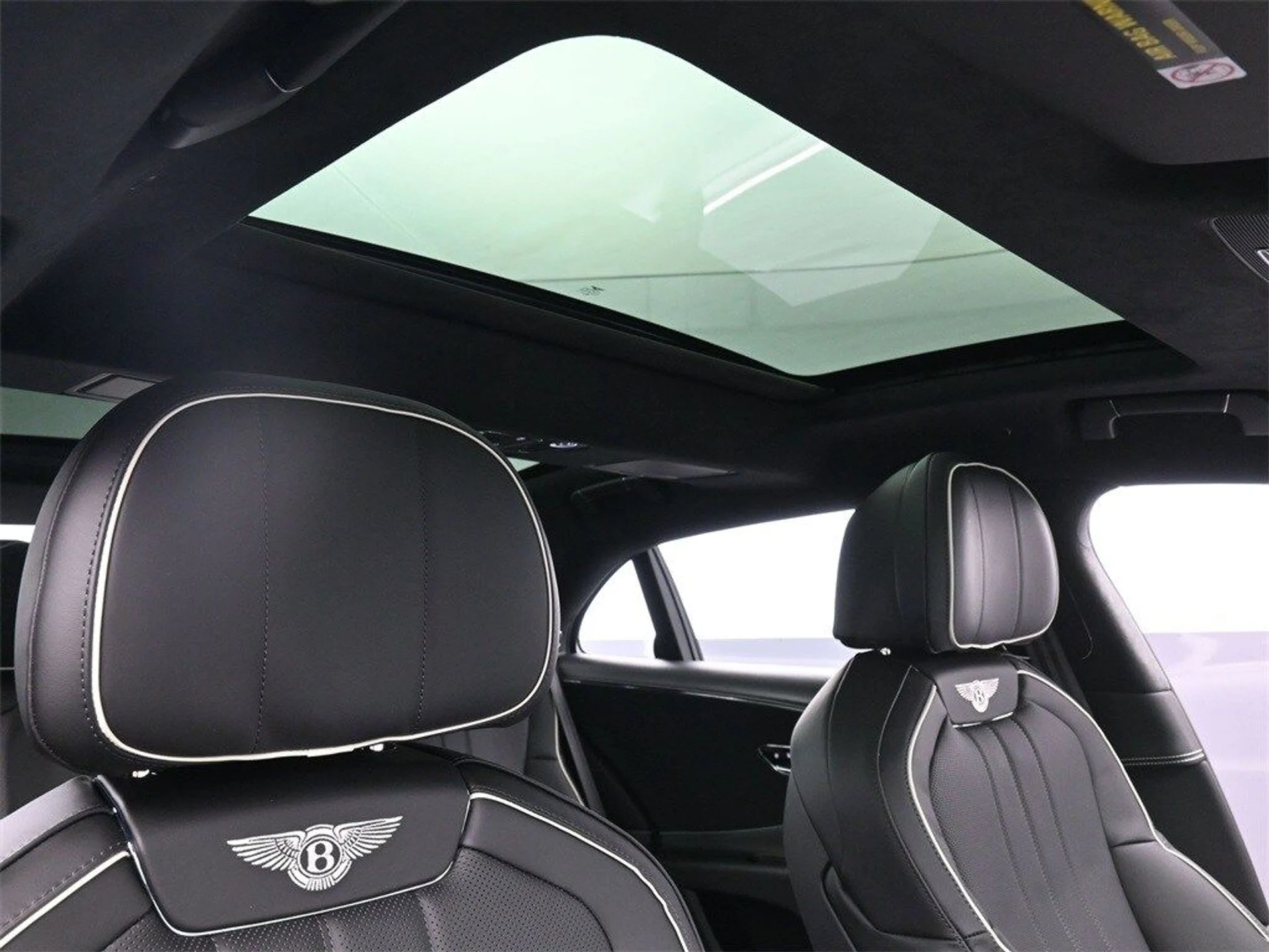 mph023_1994396254_56472cea8f9149a4949c5981479f5e30x_b295020944