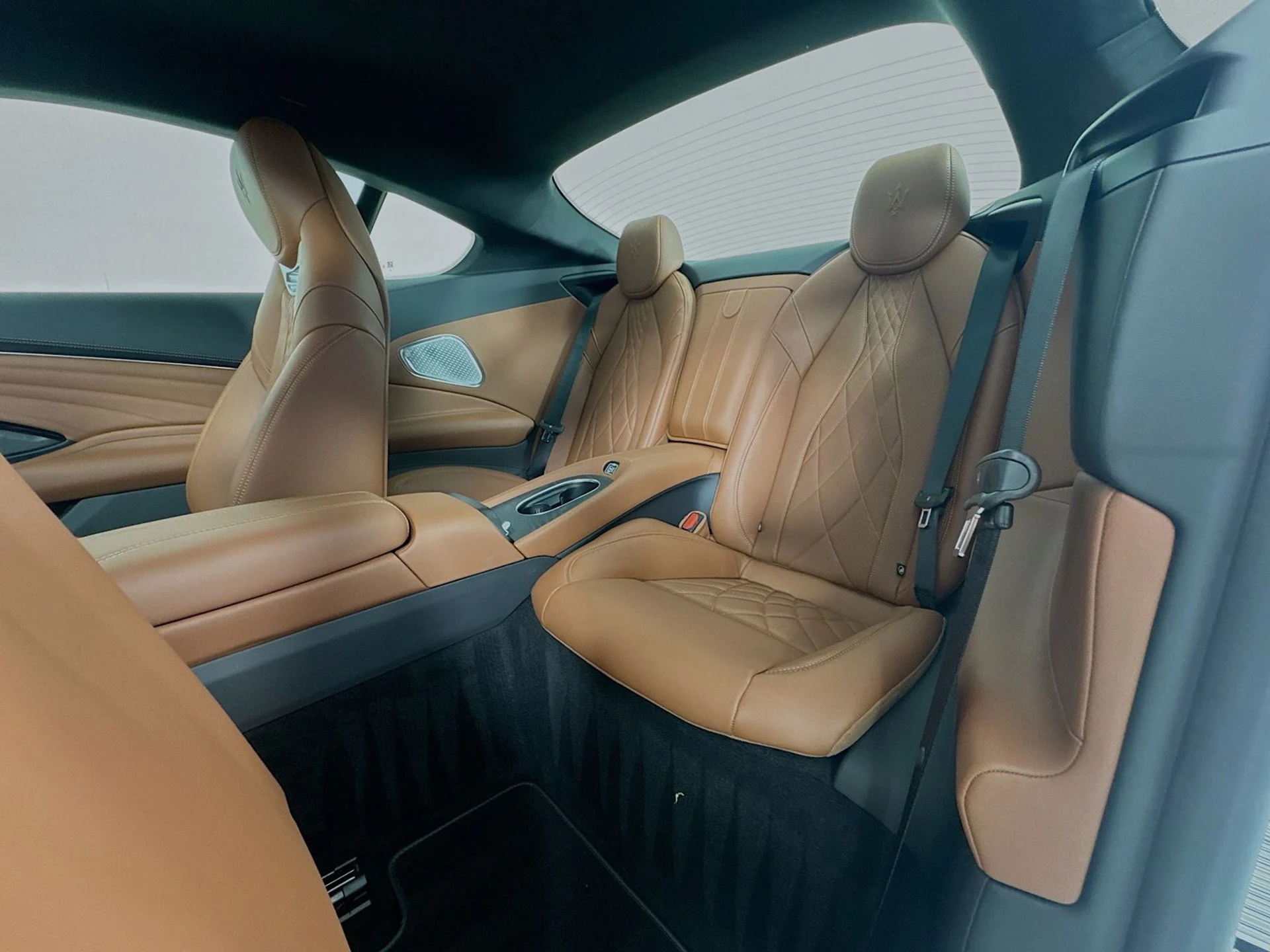 mph023_1996280120_d794e32569e7e23bac546d7873df5c3cx_0c27eb84e2