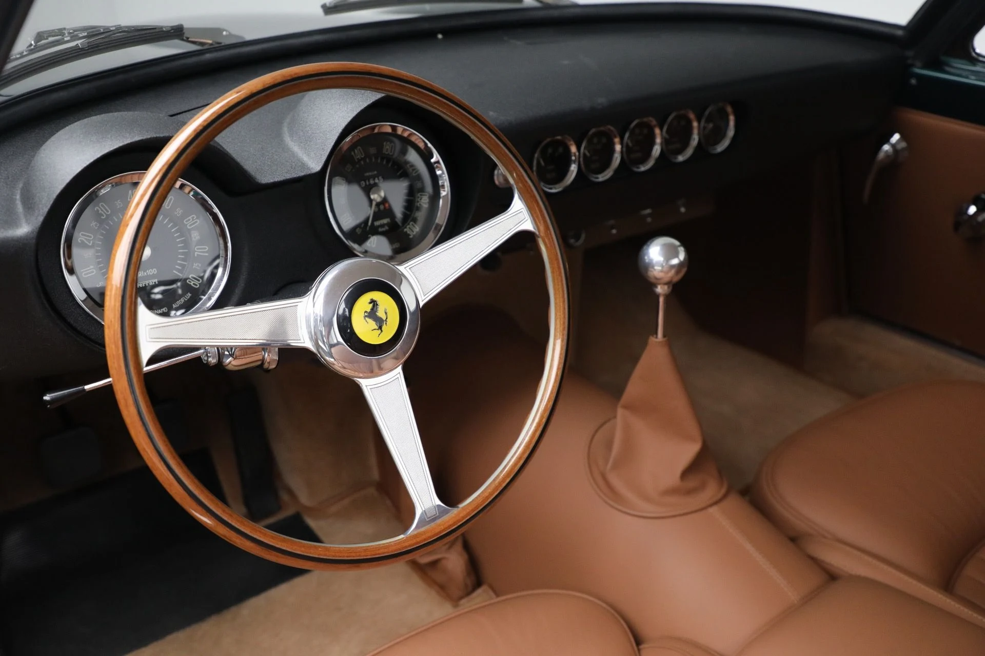 mph023_20050988_Used_1969_Ferrari_250_SWB_db3eeae989