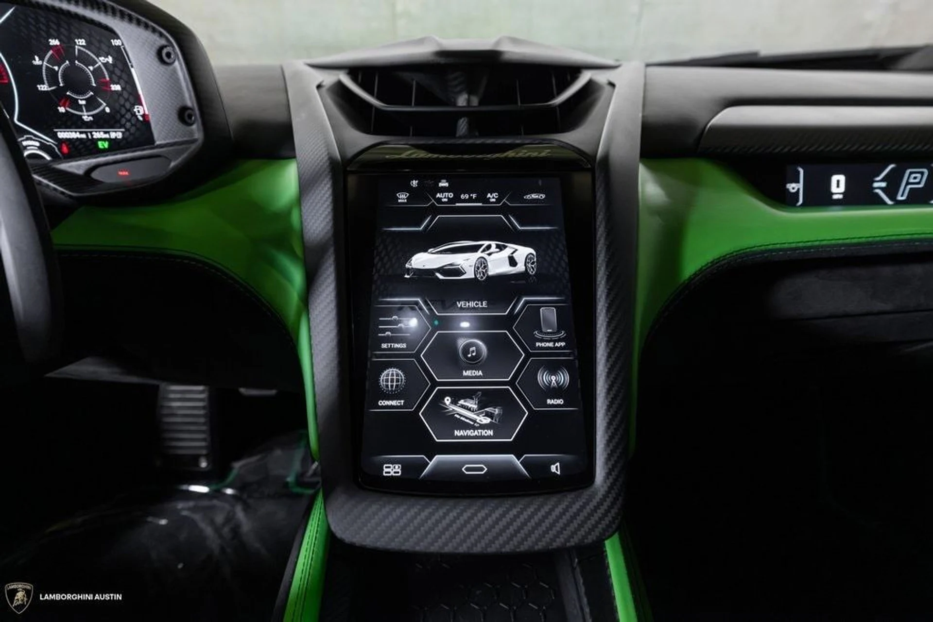 mph023_2008944591_3f516c1bd10165363ce86d5c94020474x_0f63abef14