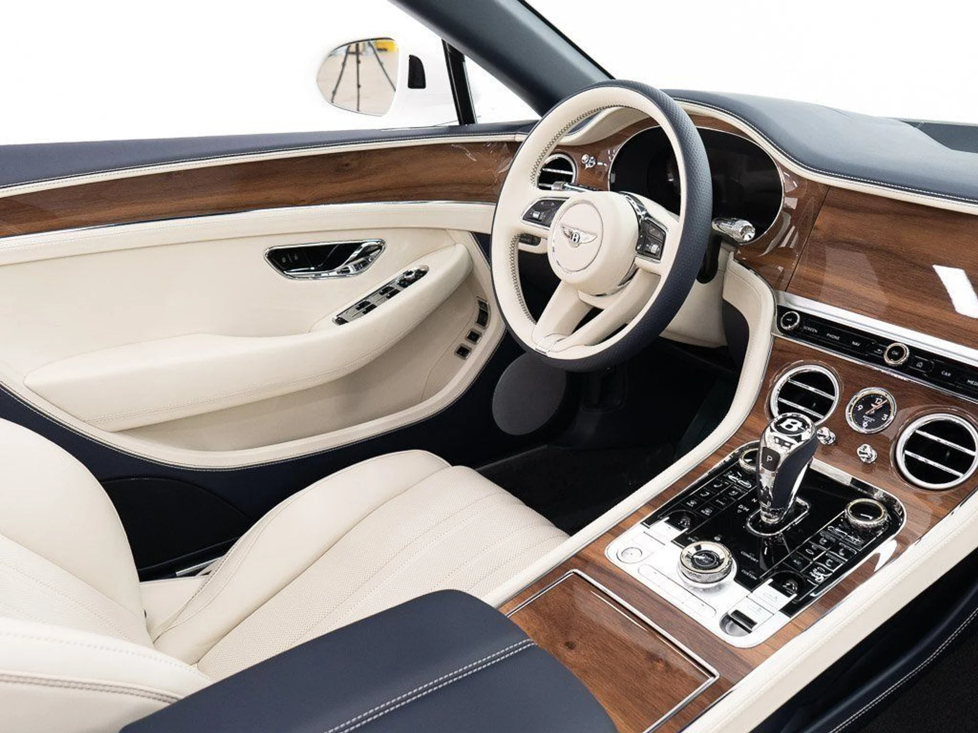 mph023_2012626027_68f3f7e32ff1f43330c65c75c615bb45_105b3b6004