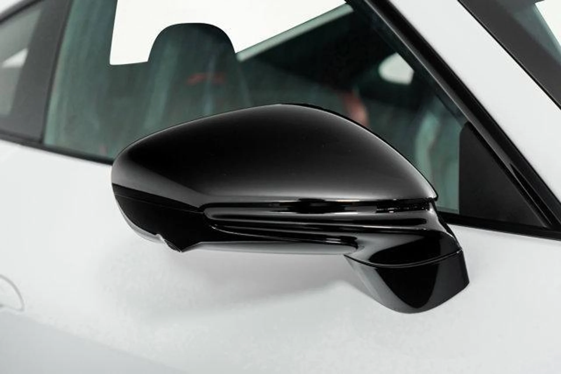 mph023_2013426960_z_Re_I0_C_Ud32_Xl_Ais12_U_Vf_Ok_C1_Vsc_8321272aa9