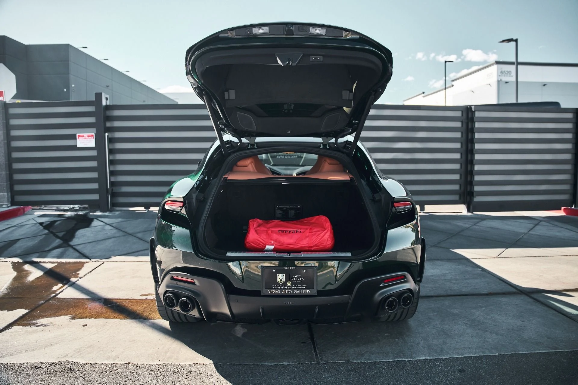 mph023_2015381293_Used_2026_Ferrari_Purosangue_1771462119_83bb25933d