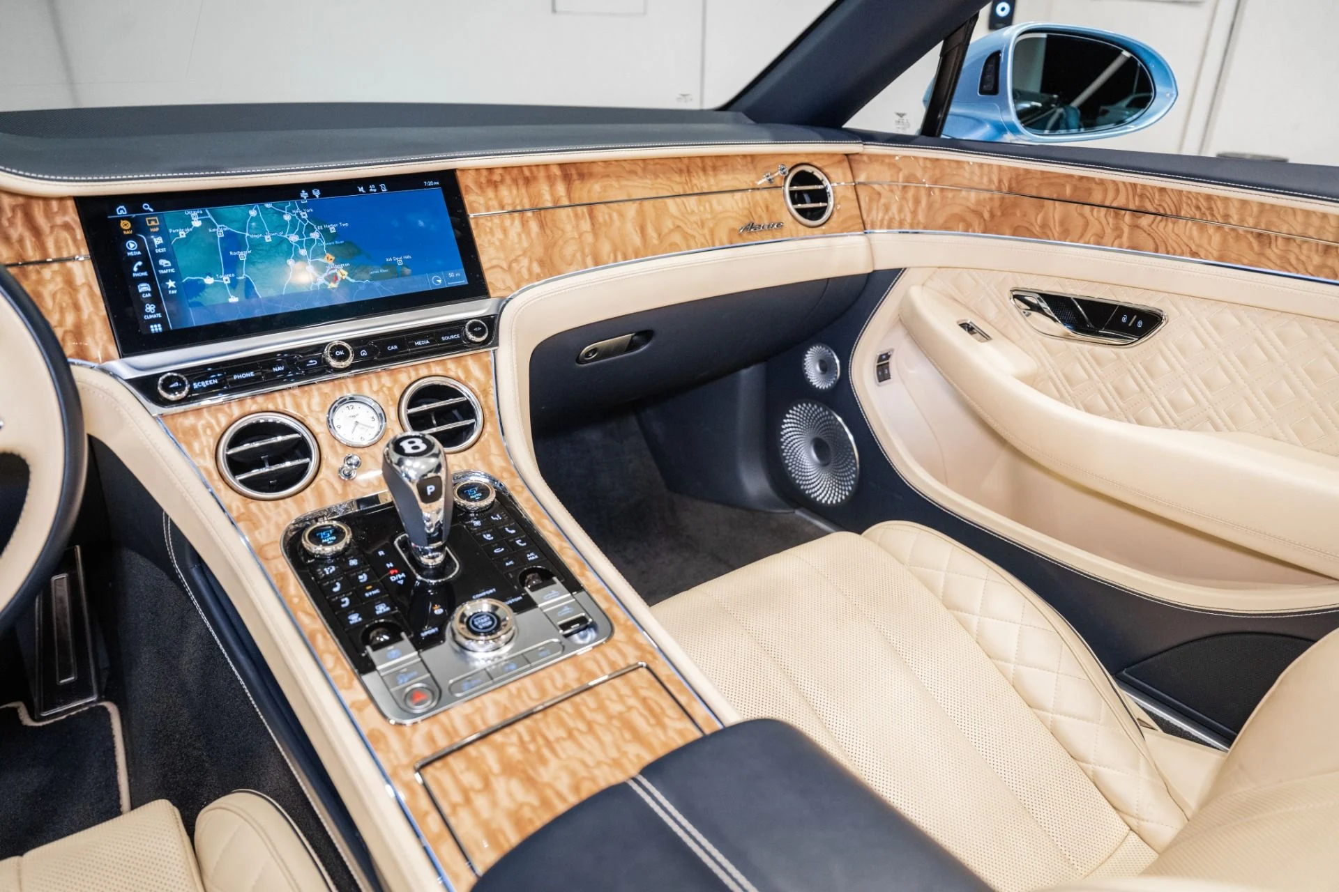 mph023_2016353043_Used_2023_Bentley_Continental_GTC_V8_1772126417_9b5bb47414