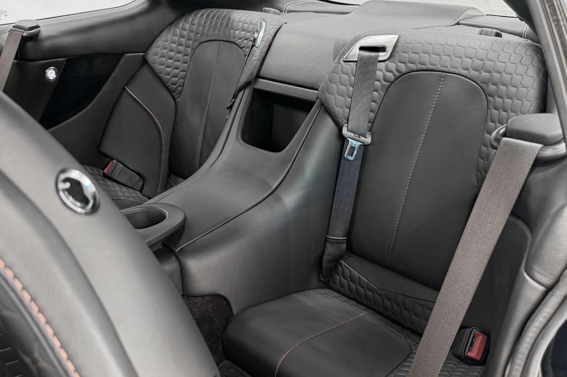 mph023_2016561236_Used_2016_Aston_Martin_Vanquish_V12_Power_Low_Miles_Hourglass_Quilting_1784928754_9034097571