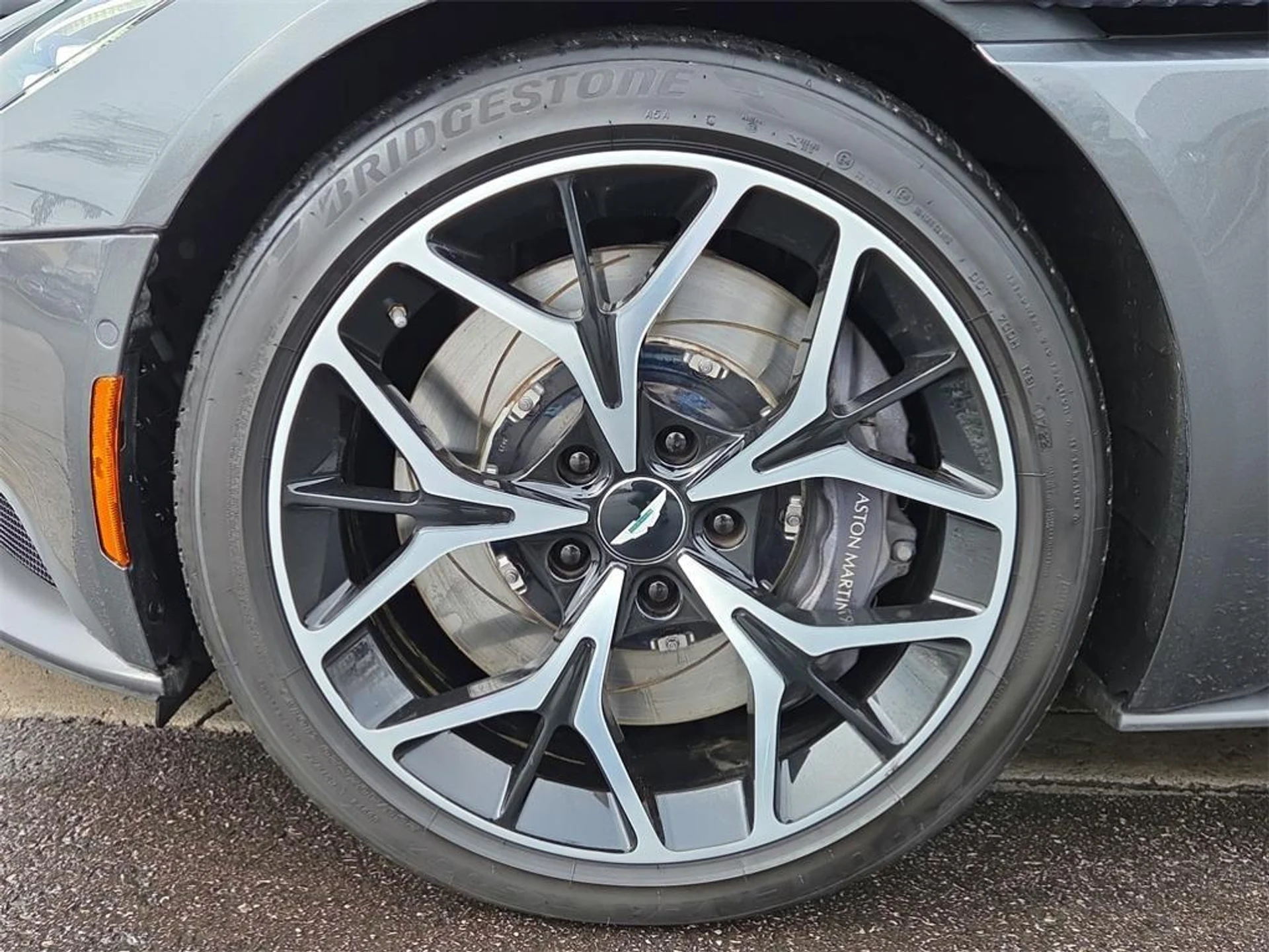 mph023_2018495423_v_Hp_DG_Orfa_Yedhnprg_Gl7_N_4h568_209a1507b1