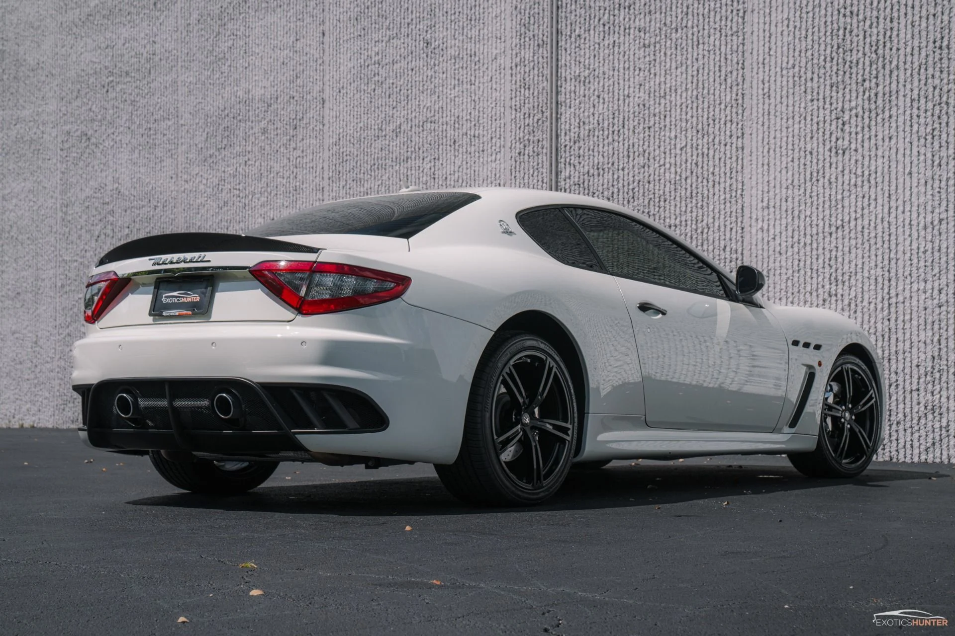 mph023_2021441586_Used_2014_Maserati_Gran_Turismo_MC_w_Aerodynamic_Carbon_Pack_Interior_Carbon_Pack_1755877560_2e6bdb98c6