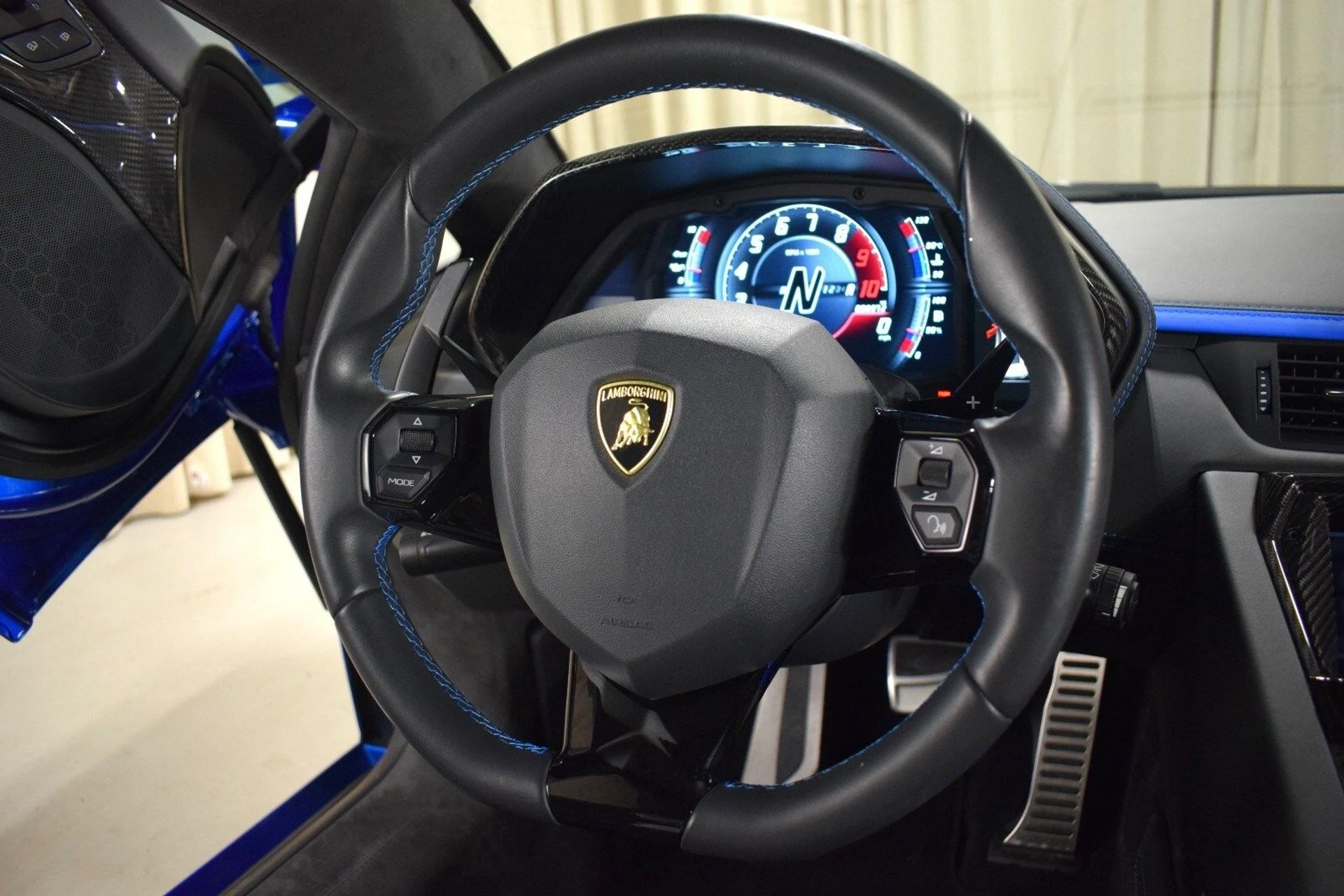 mph023_2023627911_f55237a5e0f995559786a259b5694024x_3deef4d8d9