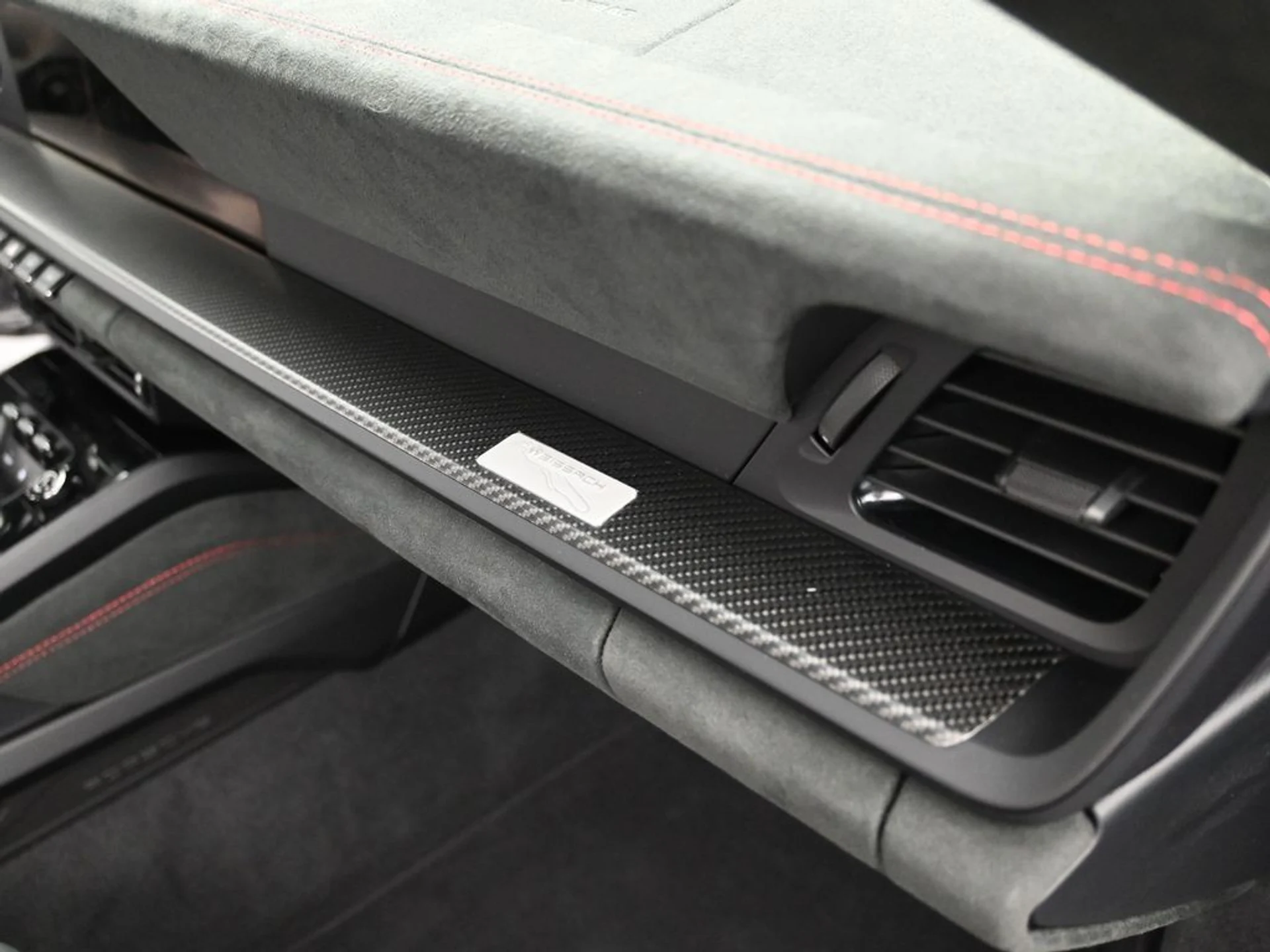 mph023_2027957895_670132f9288bbbe780cc692bbab7af27x_b03eac23d7