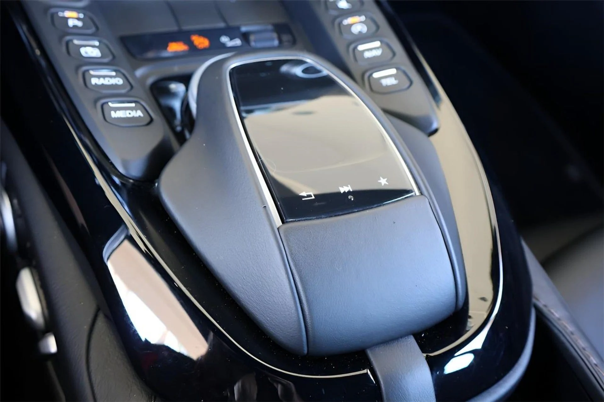 mph023_2037439445_24_0f7024a06a